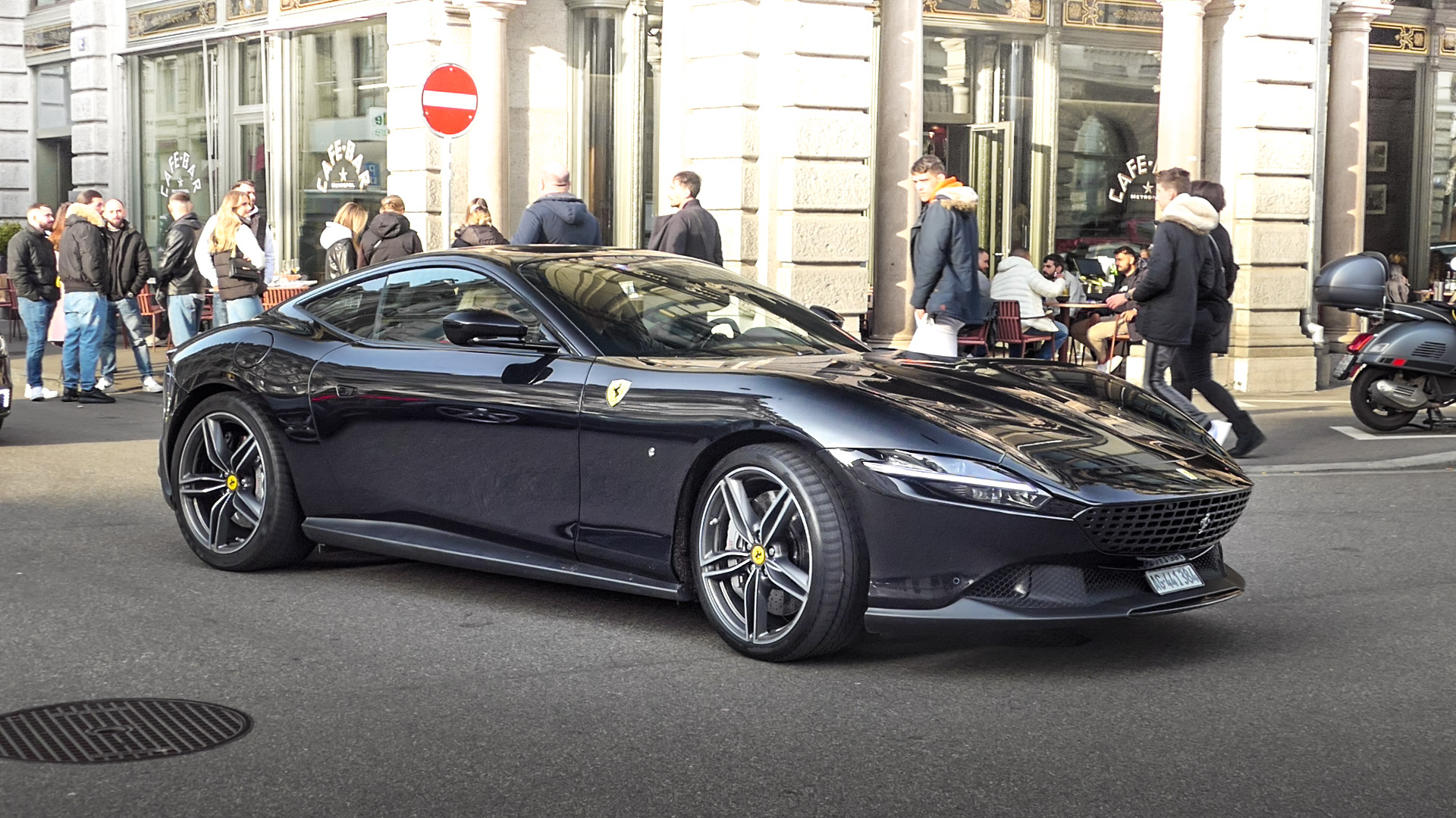 Ferrari Roma - AG441384 (CH)