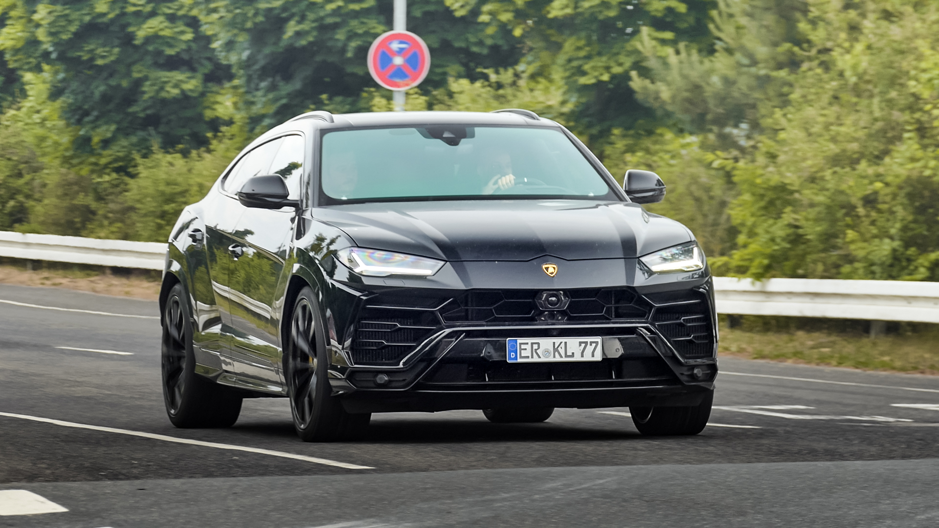 Lamborghini Urus - ER-KL77