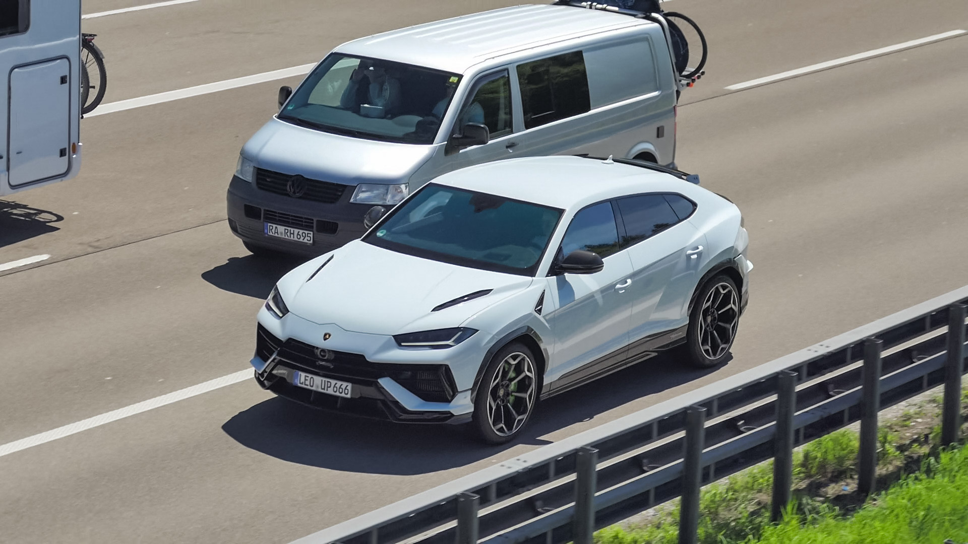 Lamborhini Urus Performante - LEO-UP666