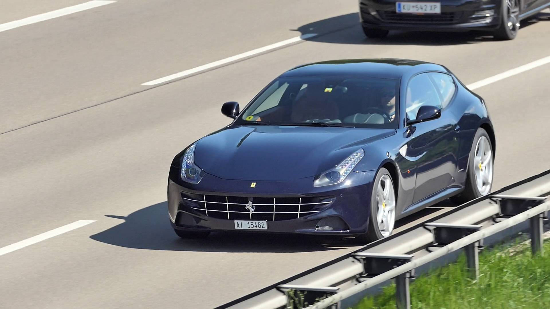 Ferrari FF - AI15482 (CH)