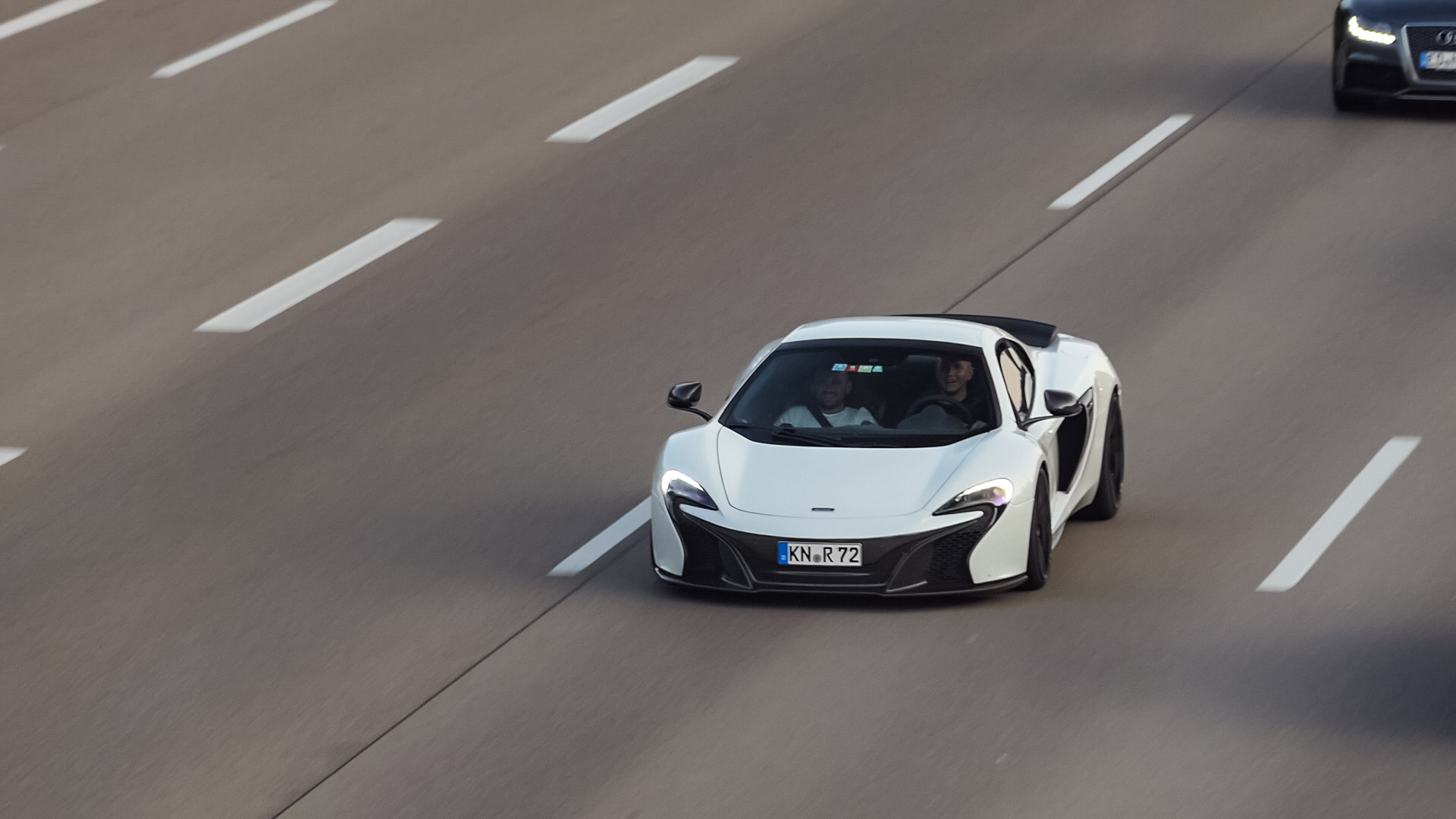 McLaren 650S - KN-R72