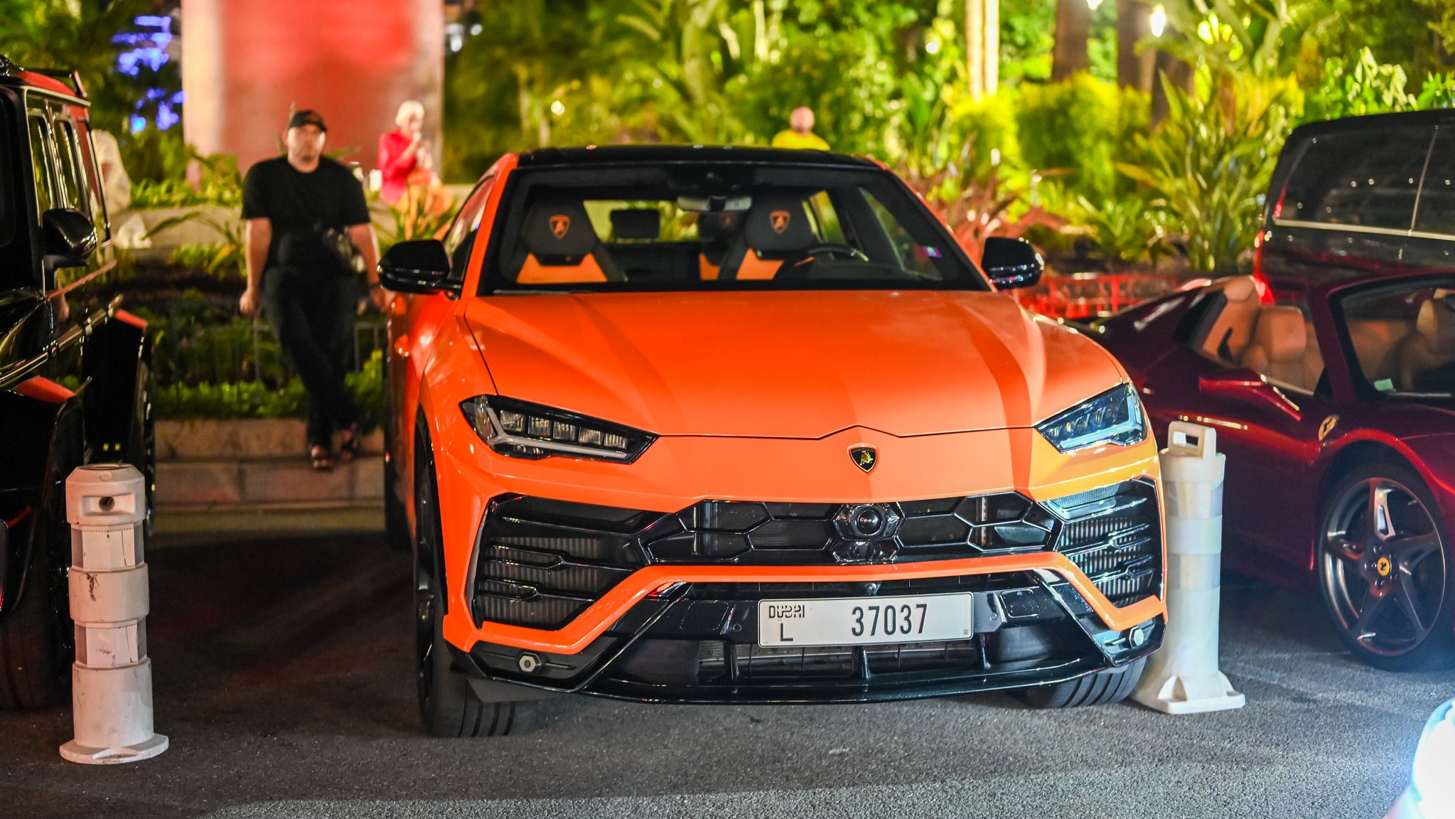 Lamborghini Urus - L37037 (Dubai)