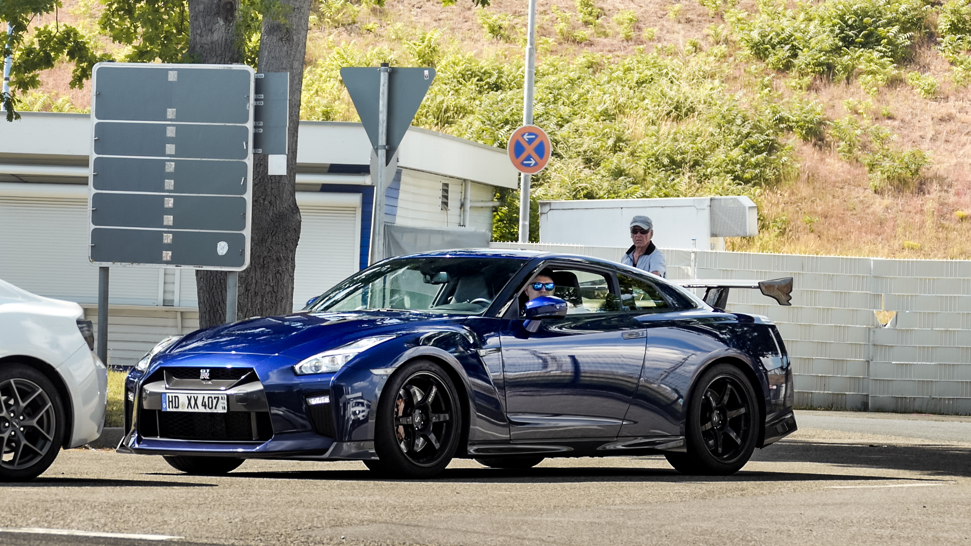 Nissan GTR - HD-XX407