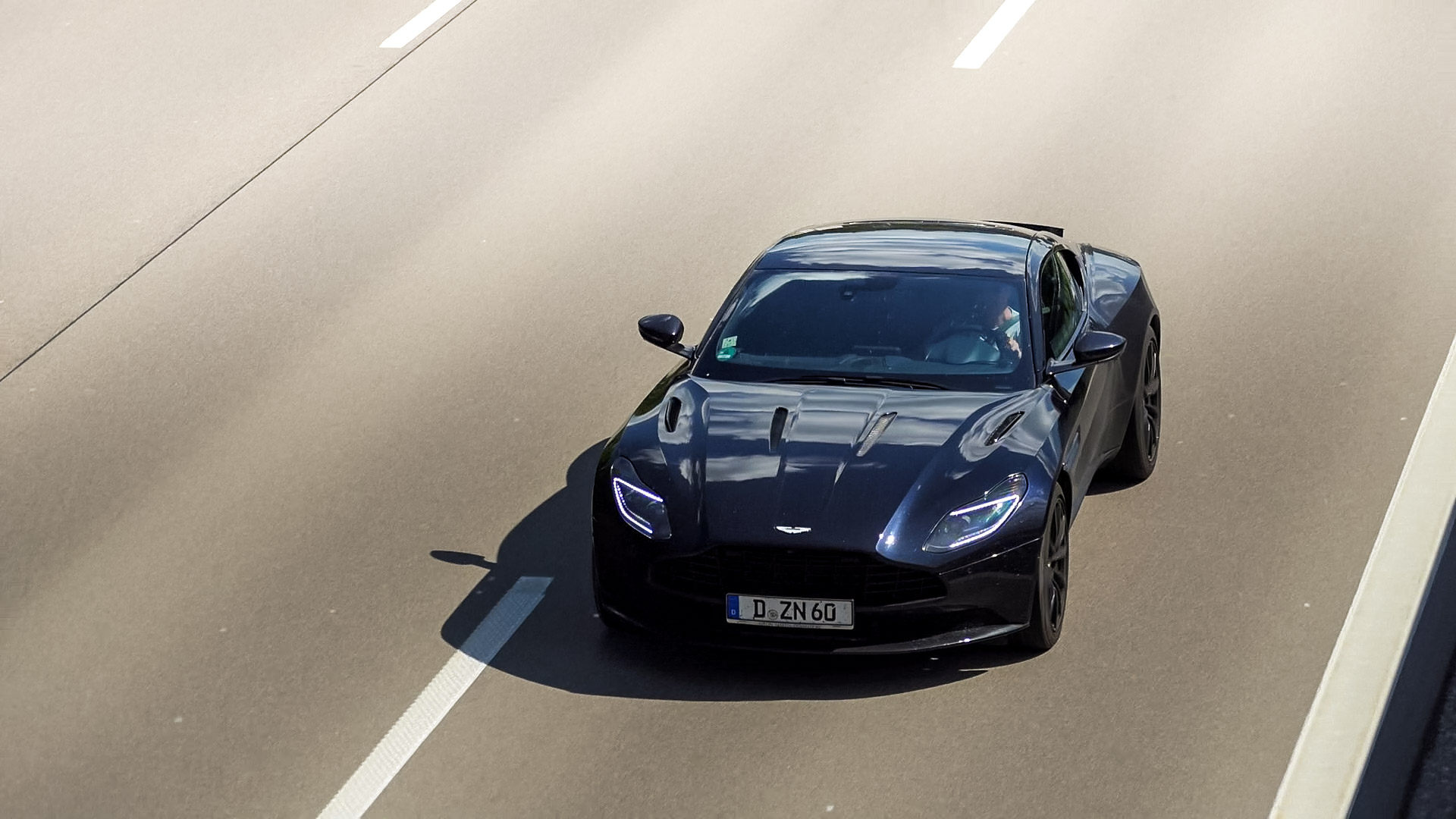 Aston Martin DB11 - D-ZN60