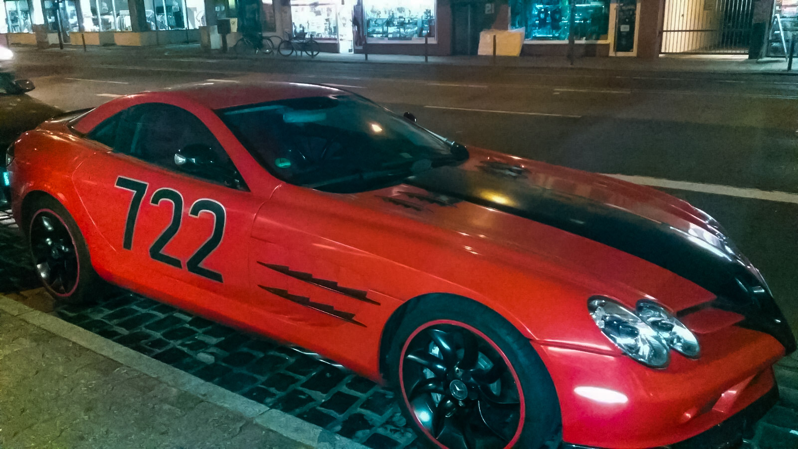 Mercedes McLaren SLR 722 - F-NM722