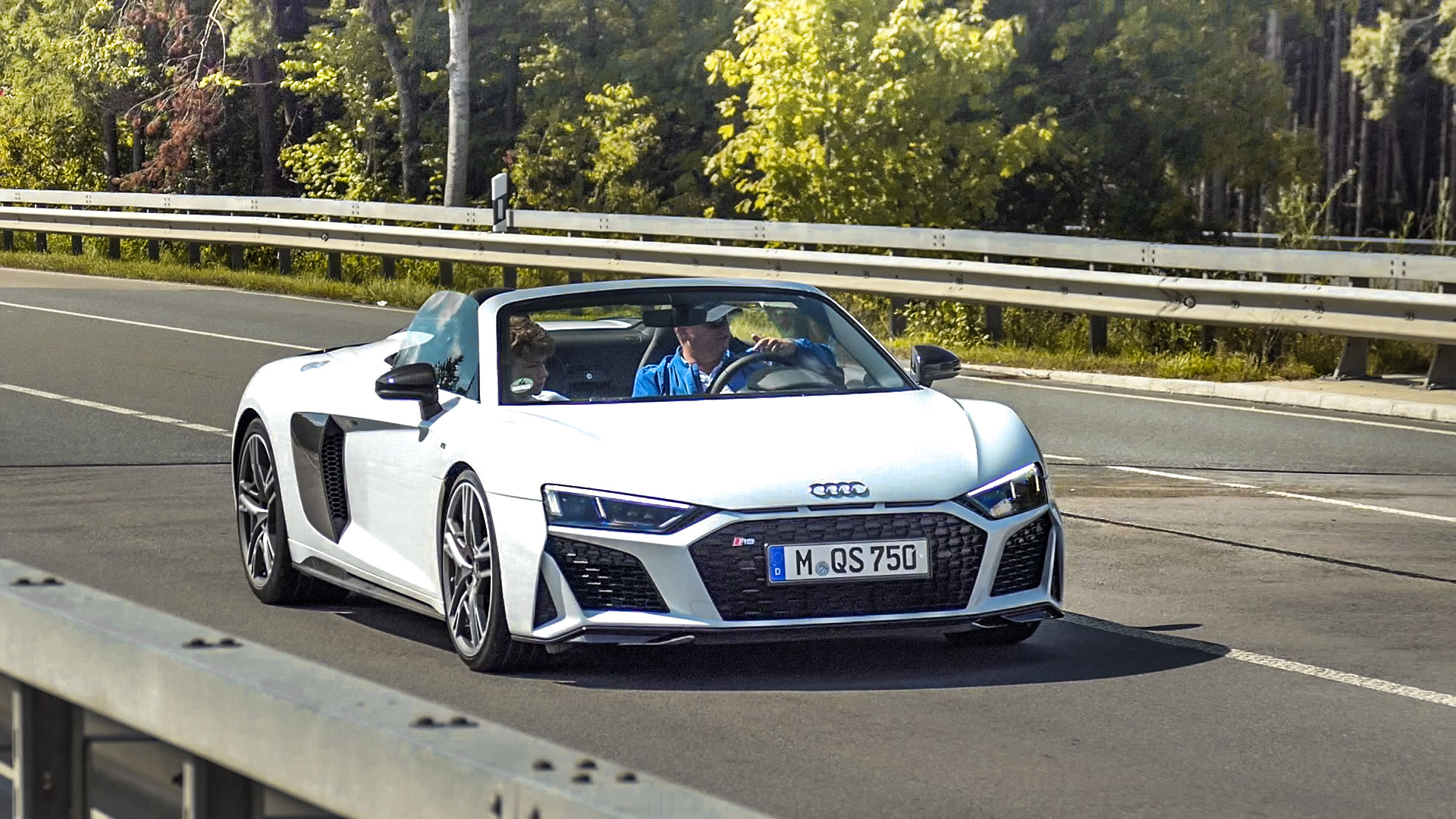 Audi R8 V10 Spyder - M-QS750