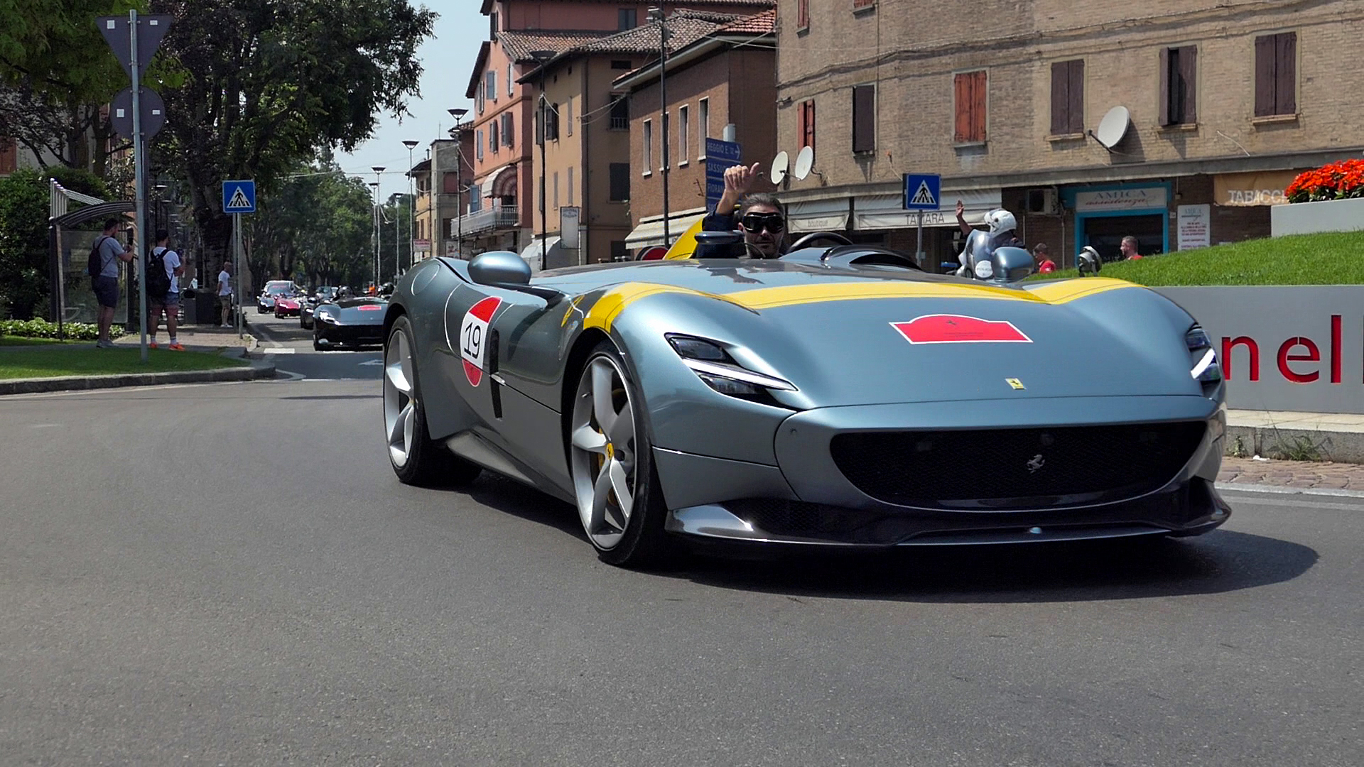 Ferrari Monza SP1 - 25027B8  (ITA)