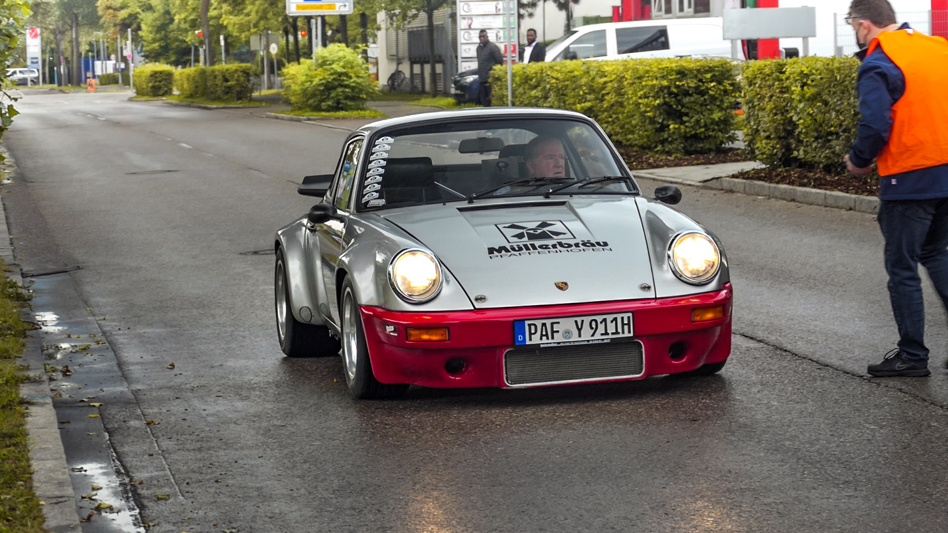 Porsche 911 Carrera - PAF-Y911H