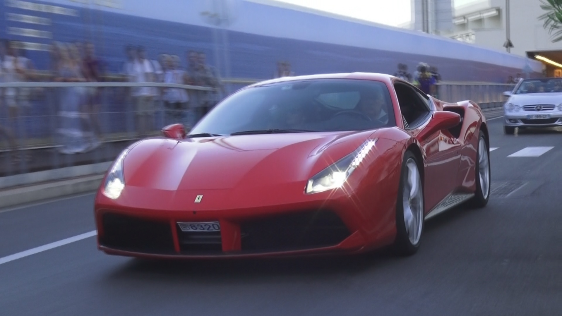 Ferrari 488 GTB - 8320 (MC)