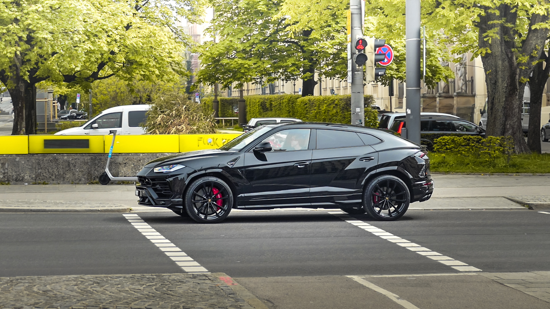 Lamborghini Urus - ZH16322 (CH)