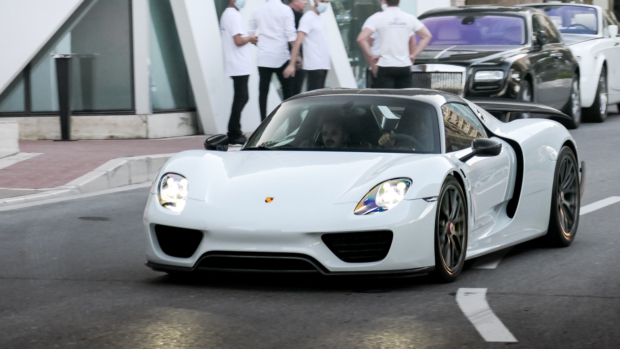 Porsche 918 Spyder - 124439 (KWT)