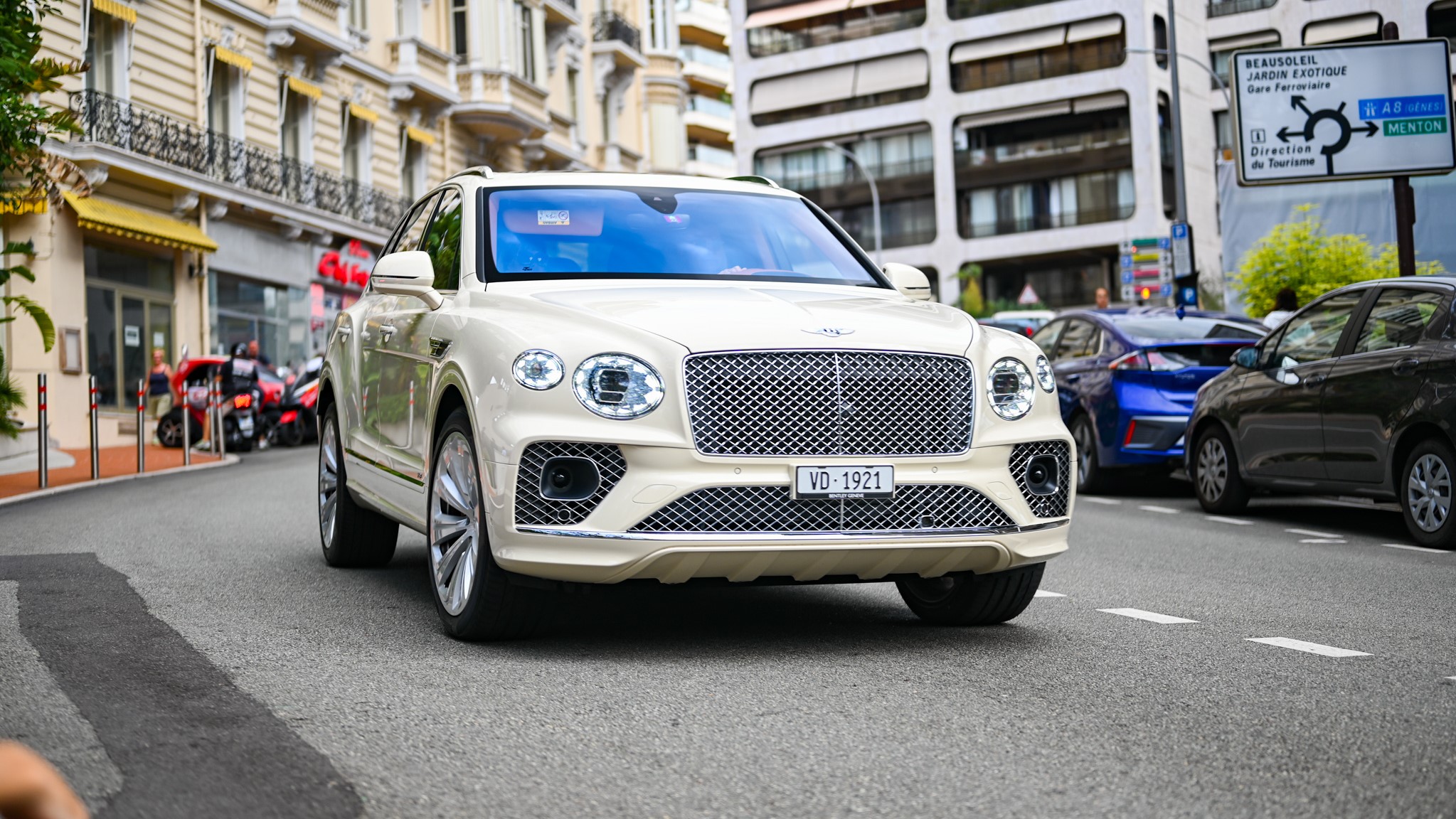 Bentley Bentayga - VD1921 (CH)