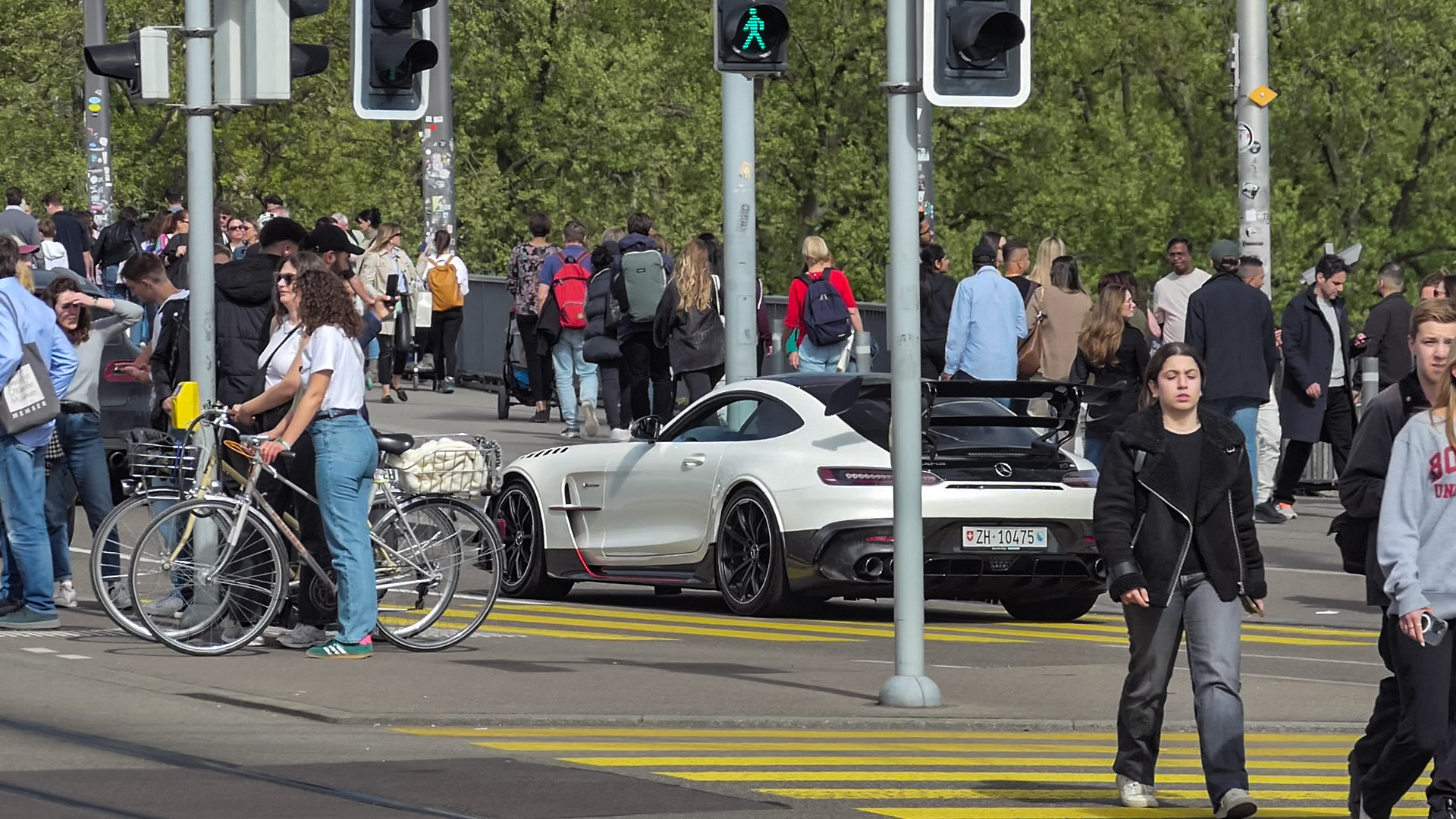 Mercedes-AMG GT Black Series - ZH10475 (CH)
