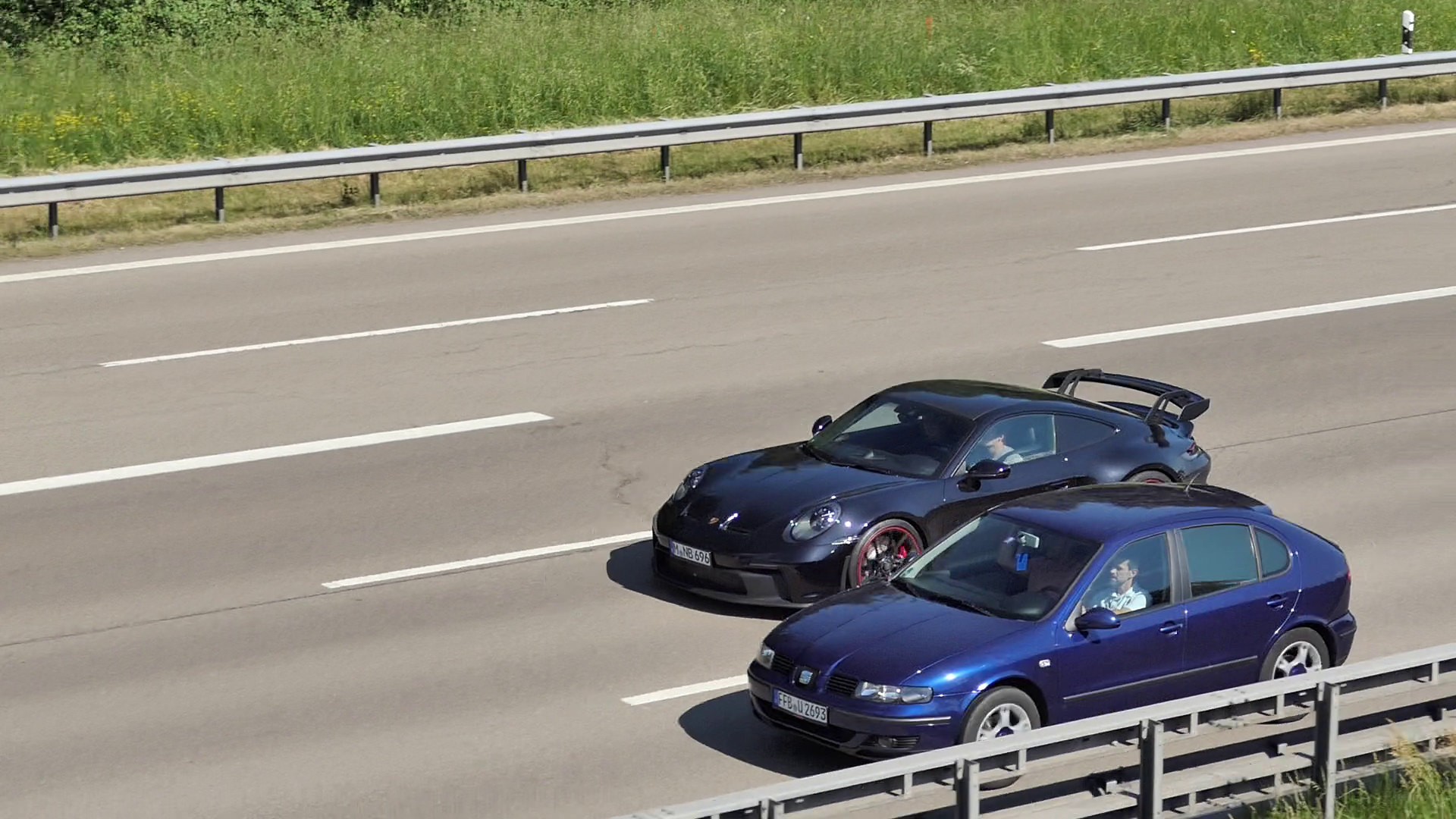 Porsche 992 GT3 - M-NB696
