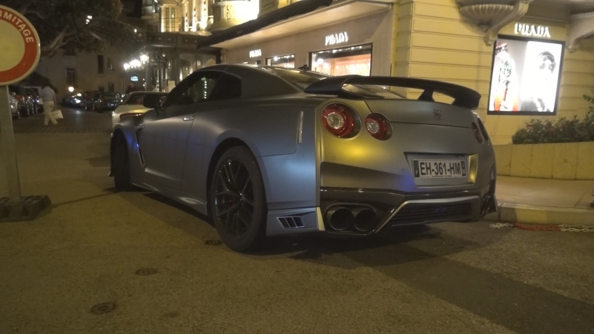 Nissan GTR - EH361HM-06 (FRA)