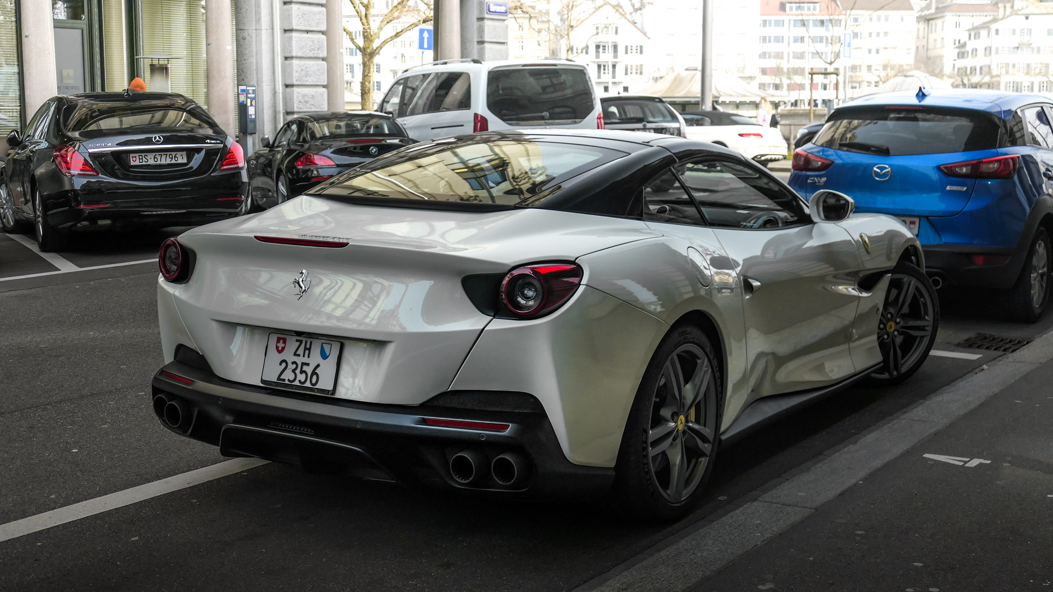 Ferrari Portofino - ZH-2356 (CH)