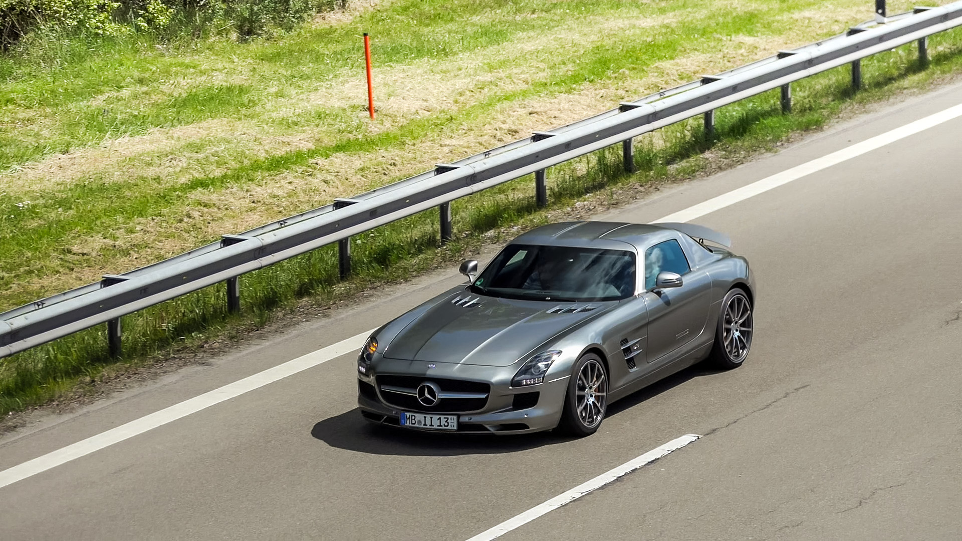 AMG SLS - MB-II13
