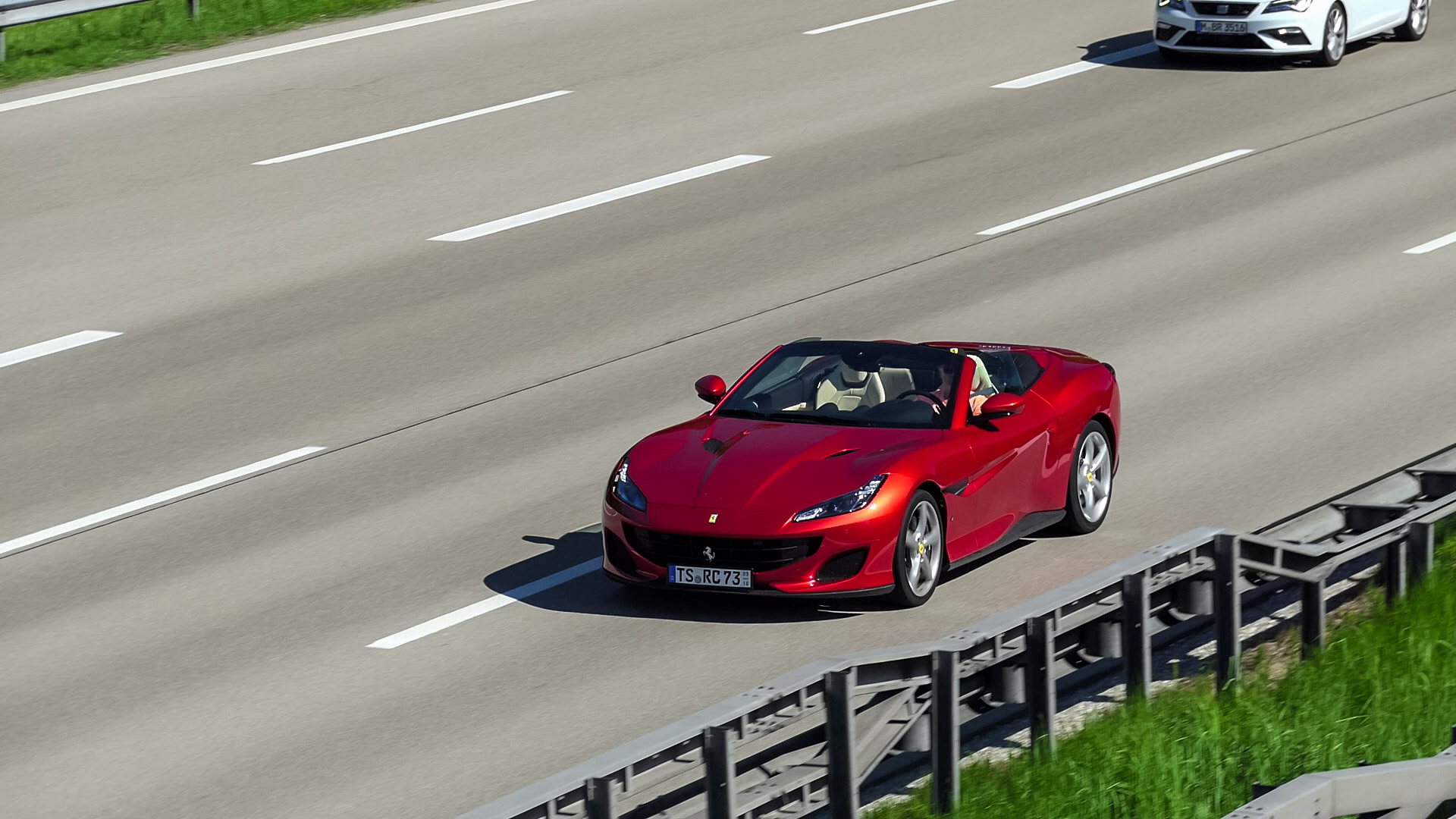 Ferrari Portofino - TS-RC-73