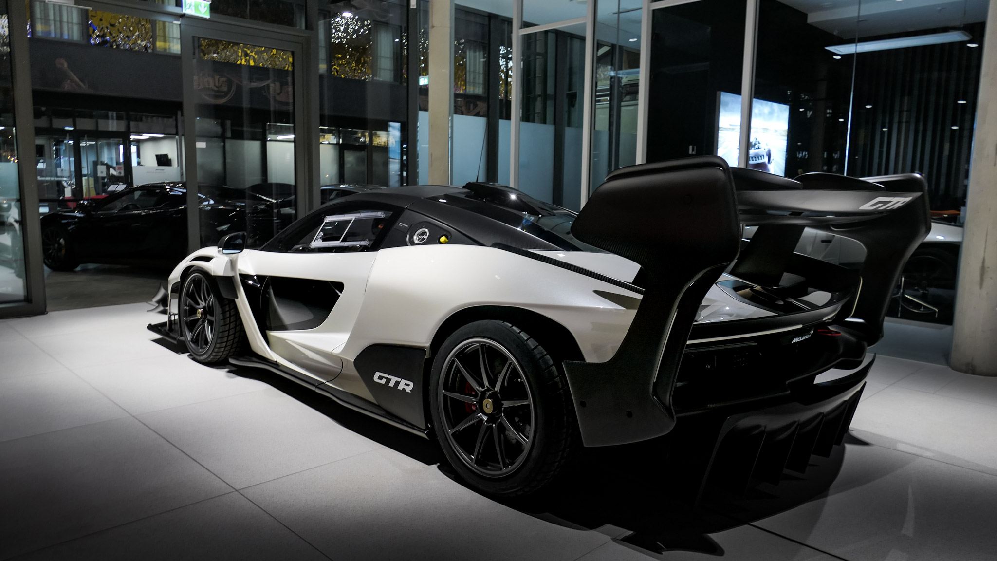 McLaren Senna GTR