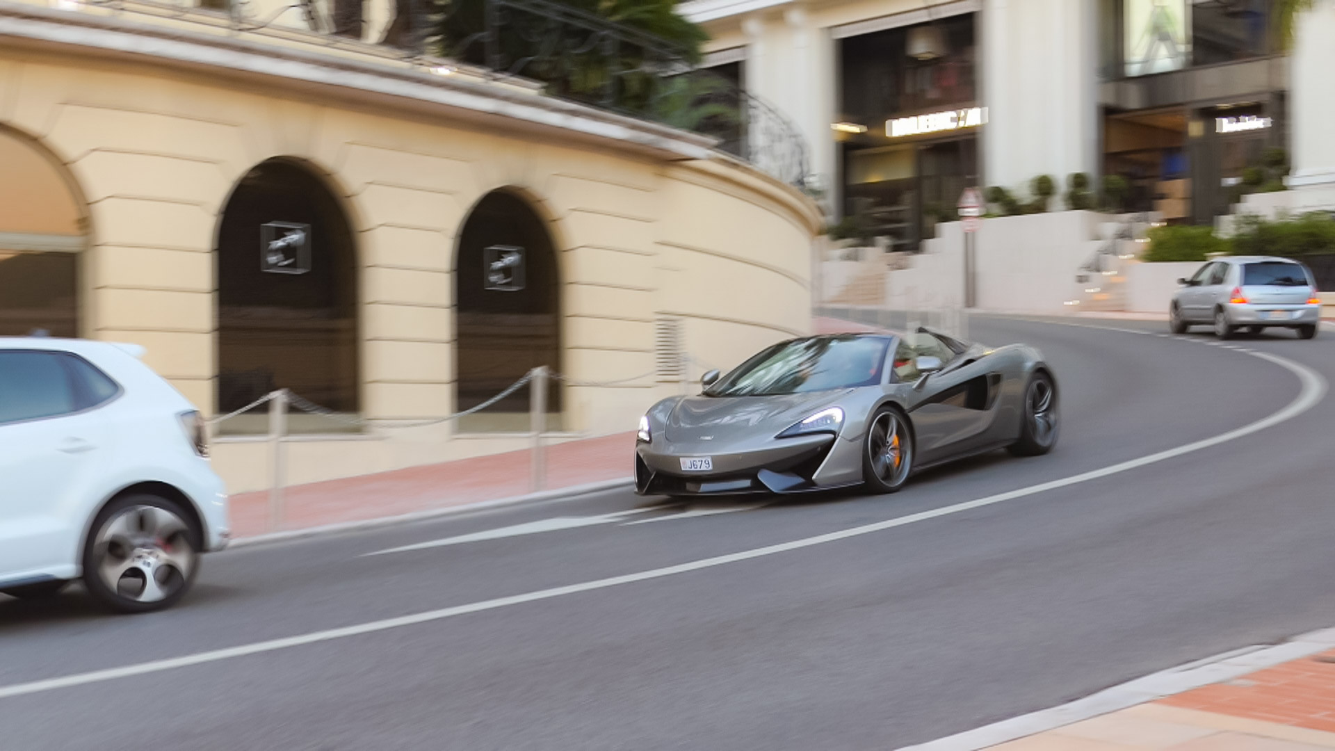 McLaren 570S Spider - J679 (MC)