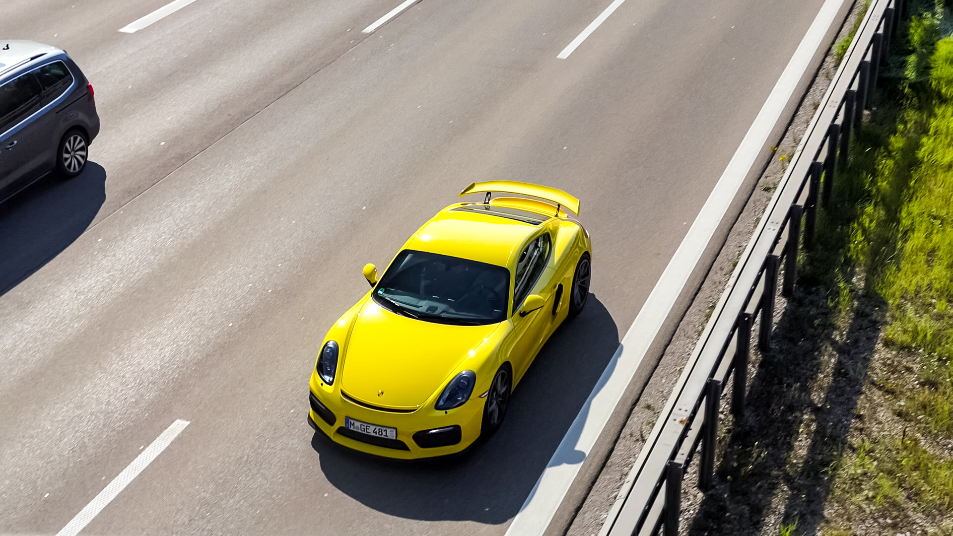 Porsche Cayman GT4 - M-GE481