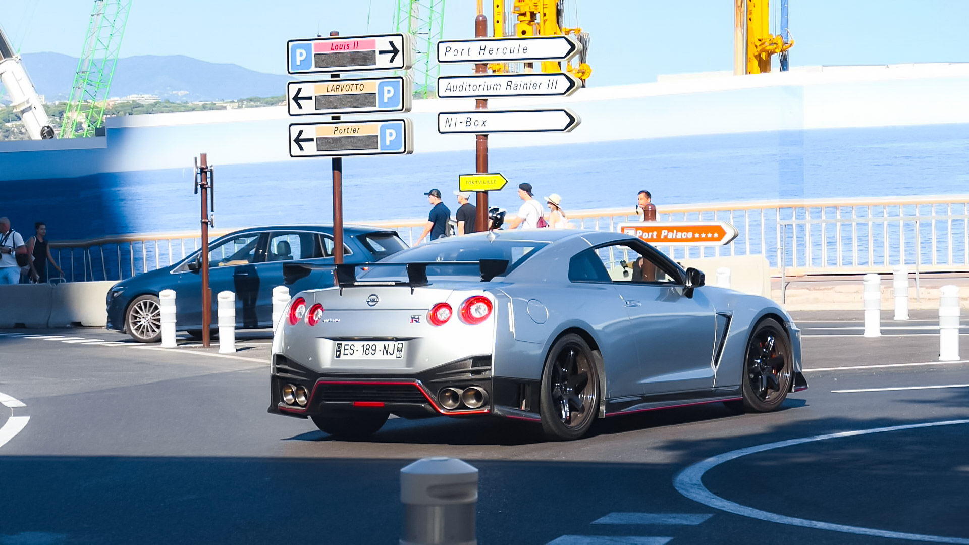 Nissan GTR Nismo - ES189NJ-69 (FRA)