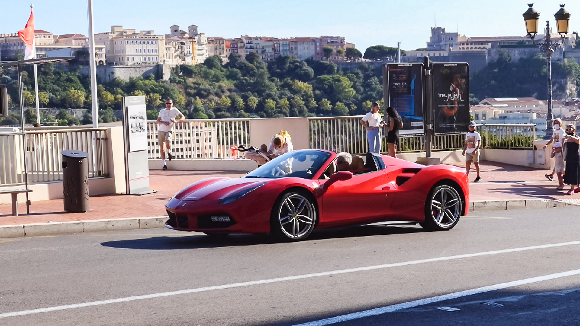Ferrari 488 Spider - GE855255 (CH)