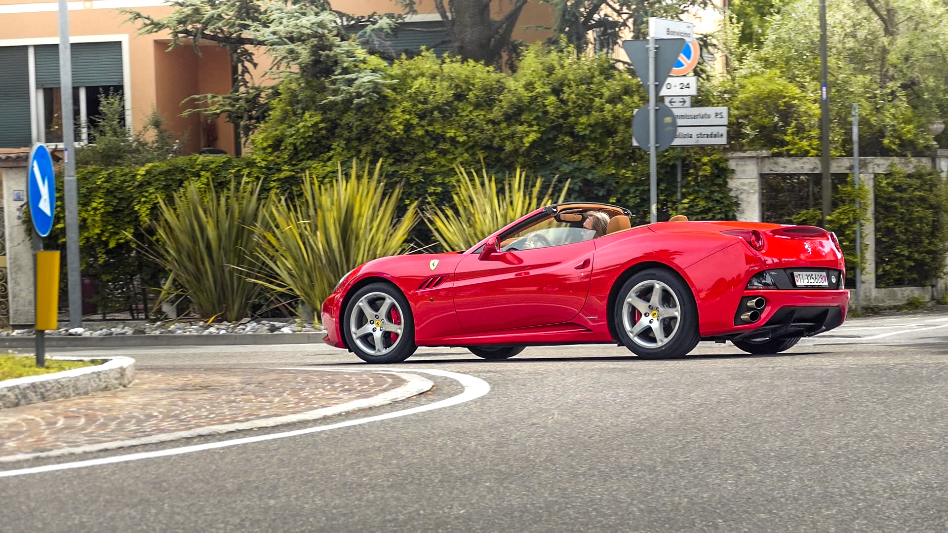 Ferrari California - TI325608 (CH)