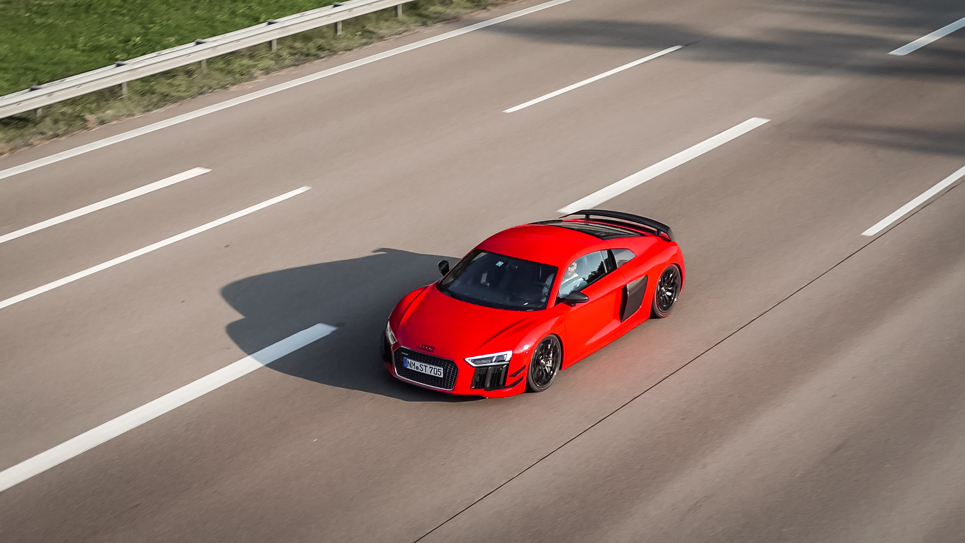 Audi R8 V10 - NM-ST705