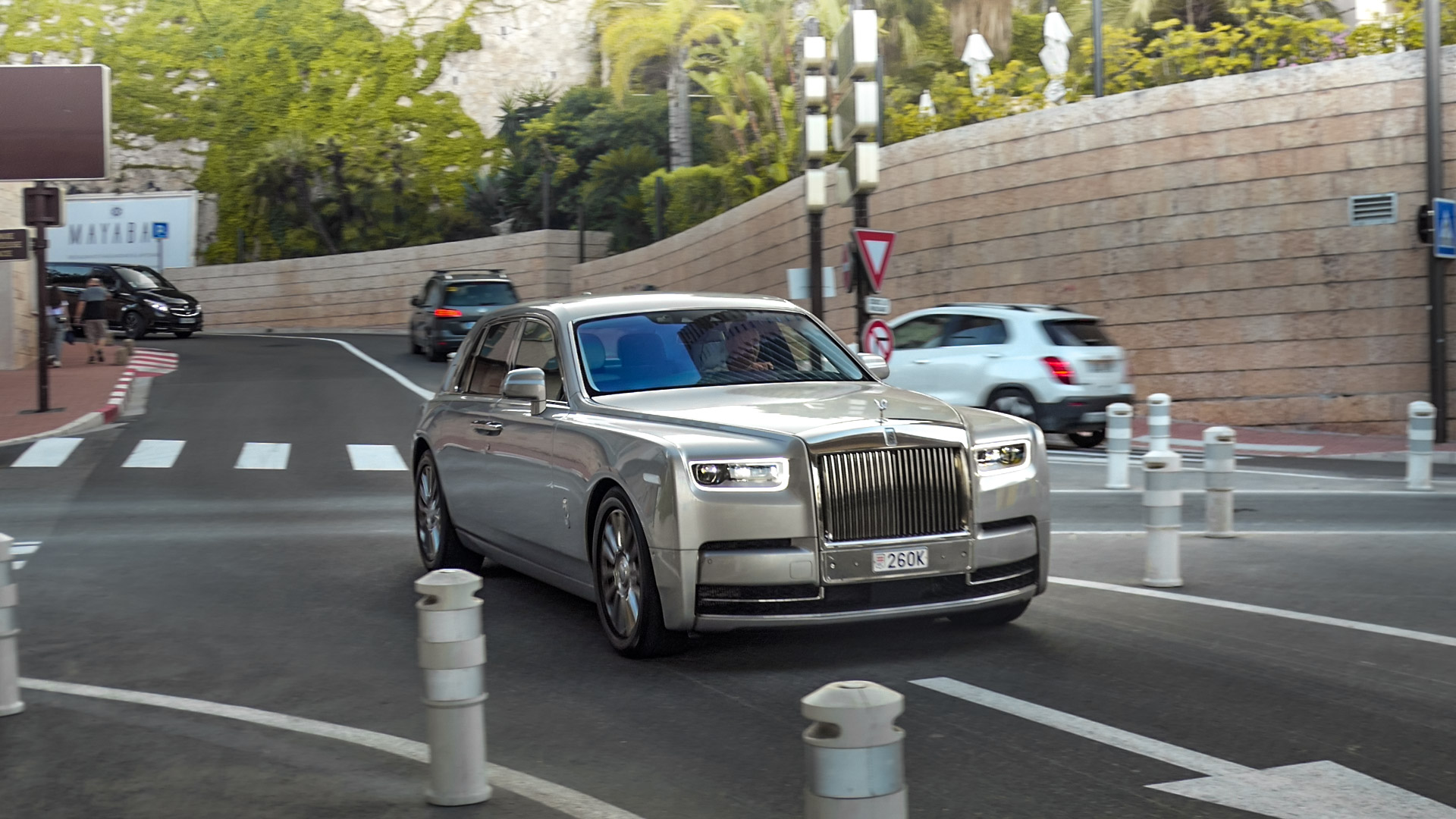 Rolls Royce Phantom - 260K (MC)
