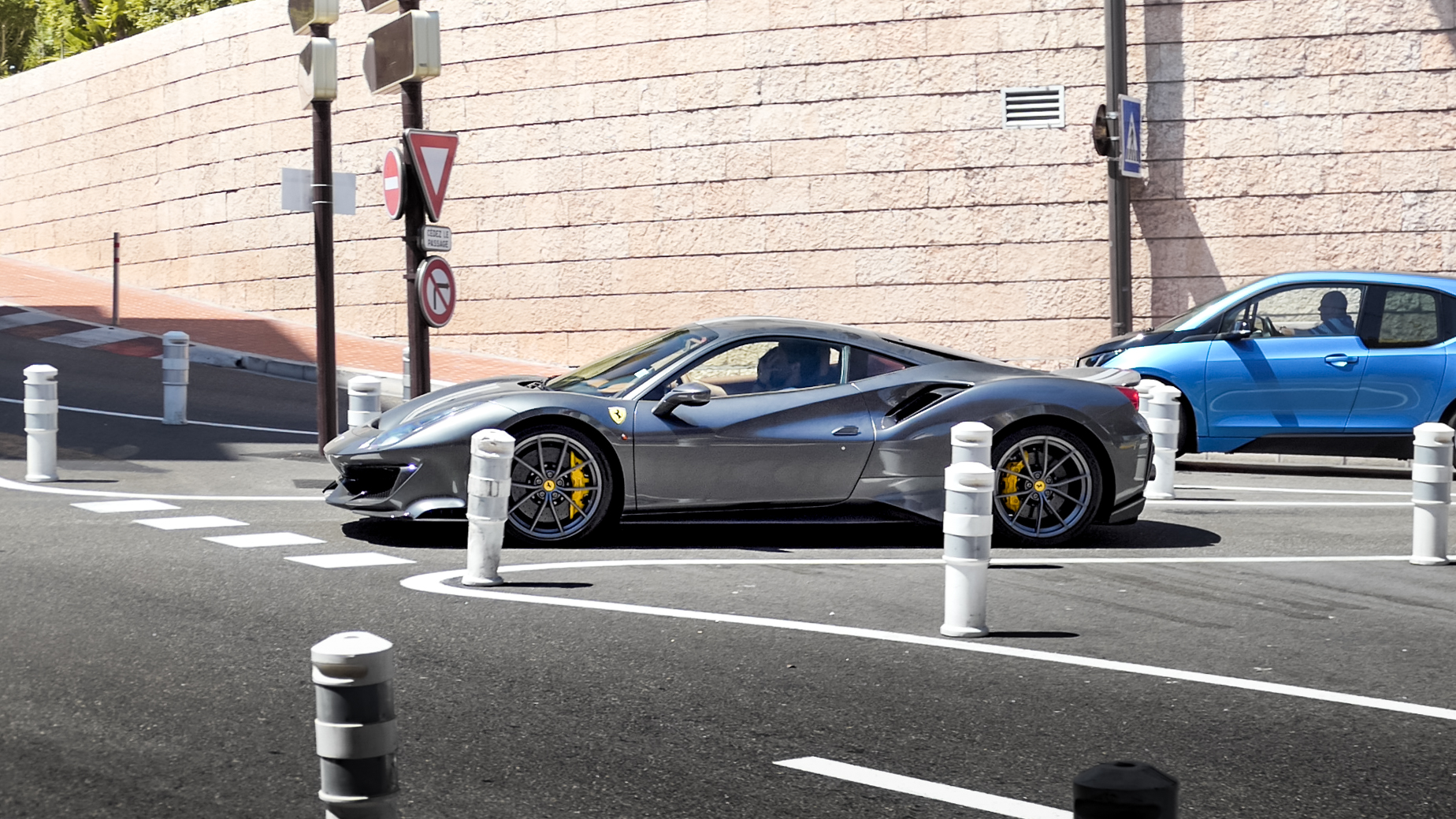 Ferrari 488 Pista - SE-AA245