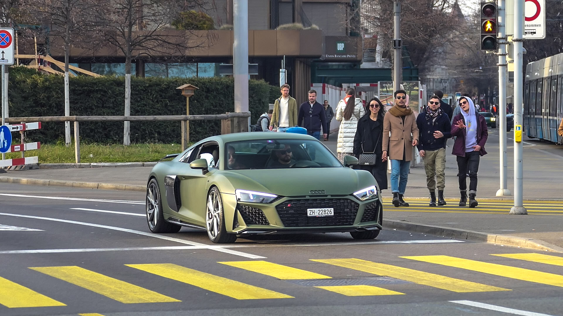 Audi R8 V10 - ZH22826 (CH)