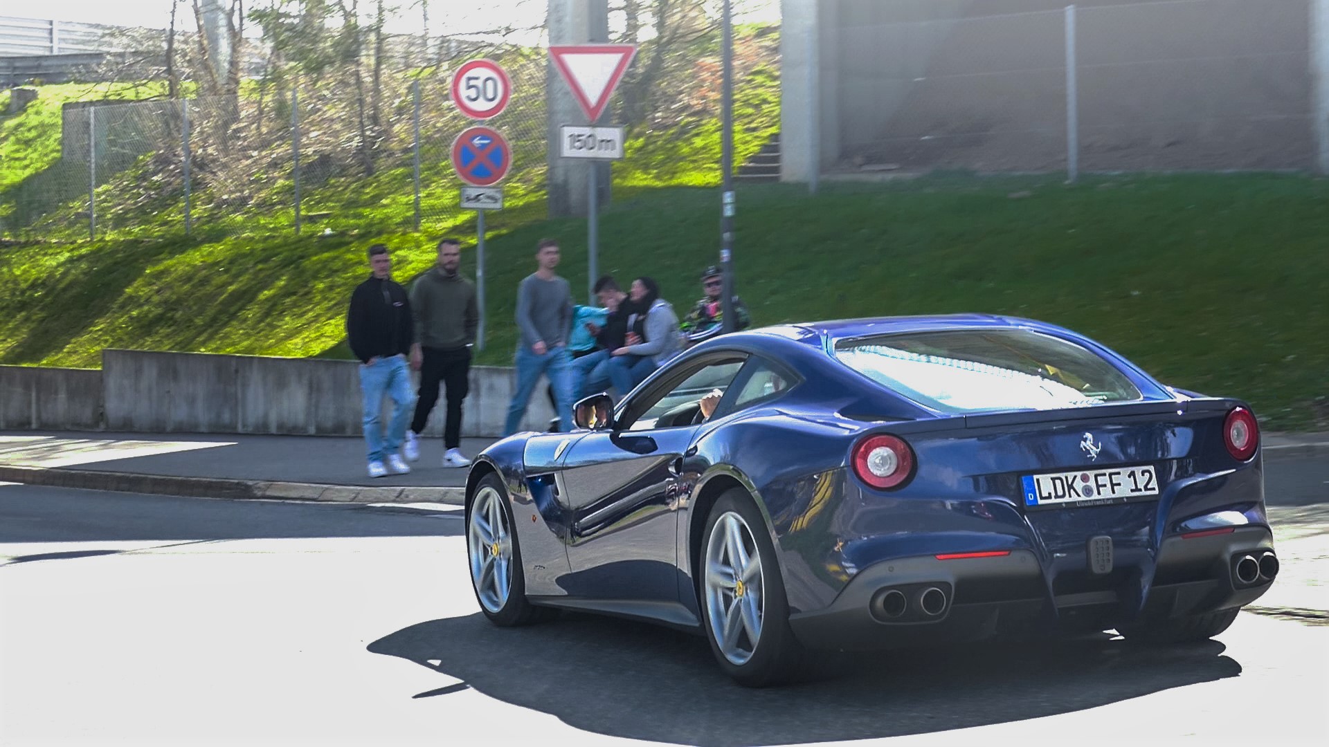 Ferrari F12 Berlinetta - LDK-FF12