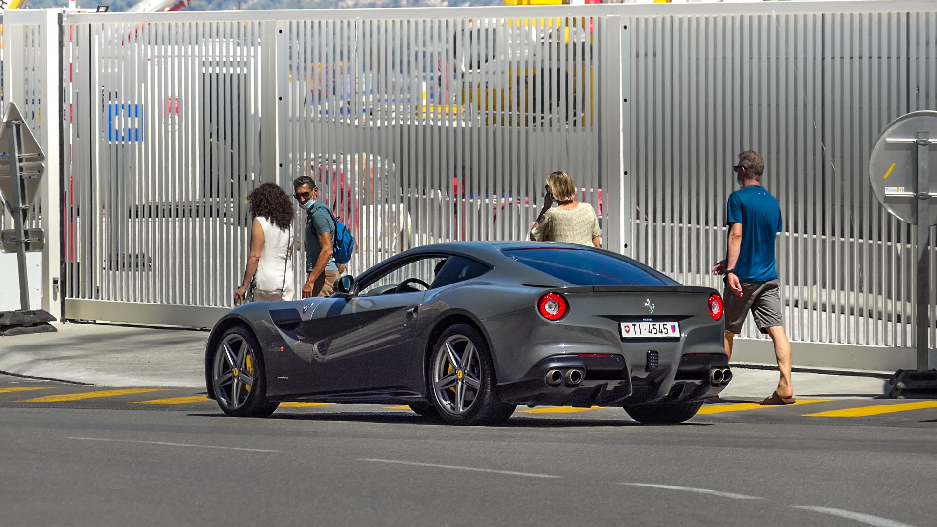 Ferrari F12 Berlinetta - TI4545 (CH)