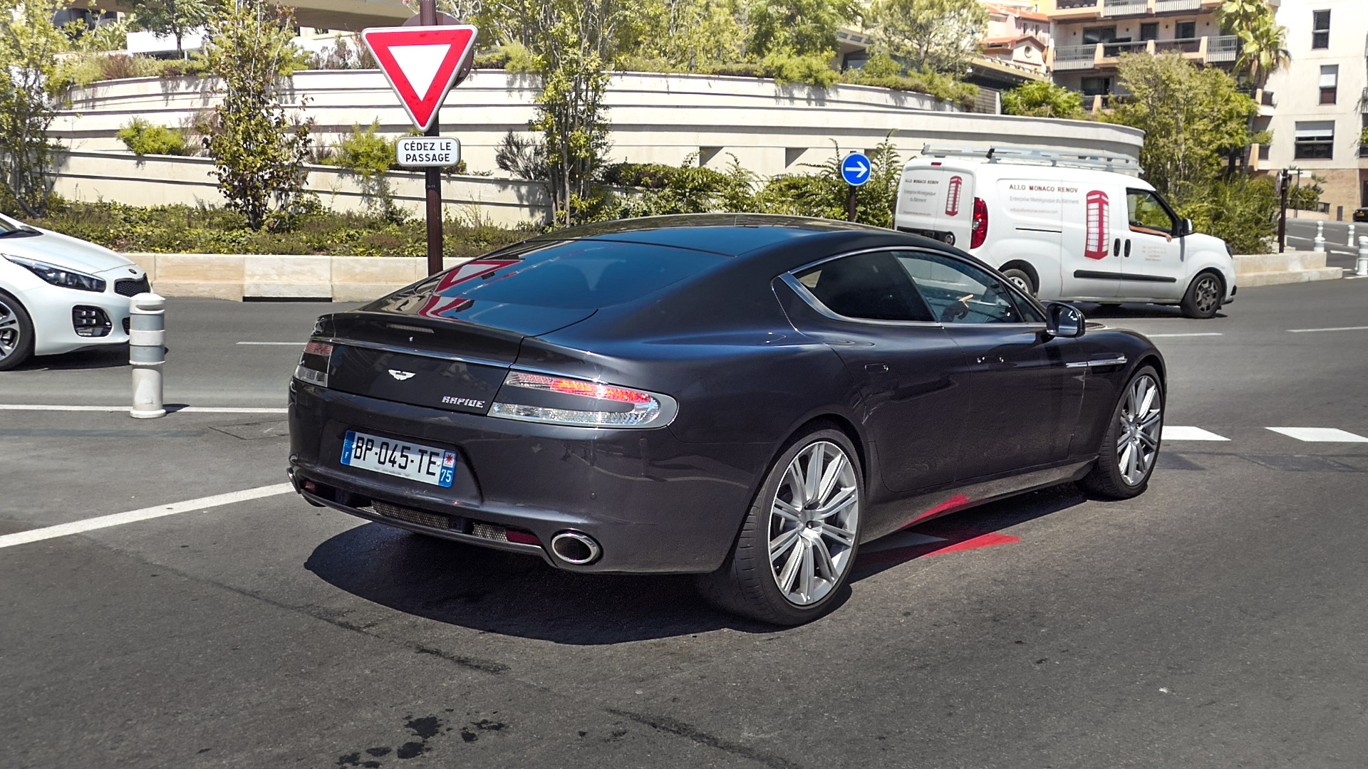Aston Martin Rapide - BP045TE-75 (FRA)