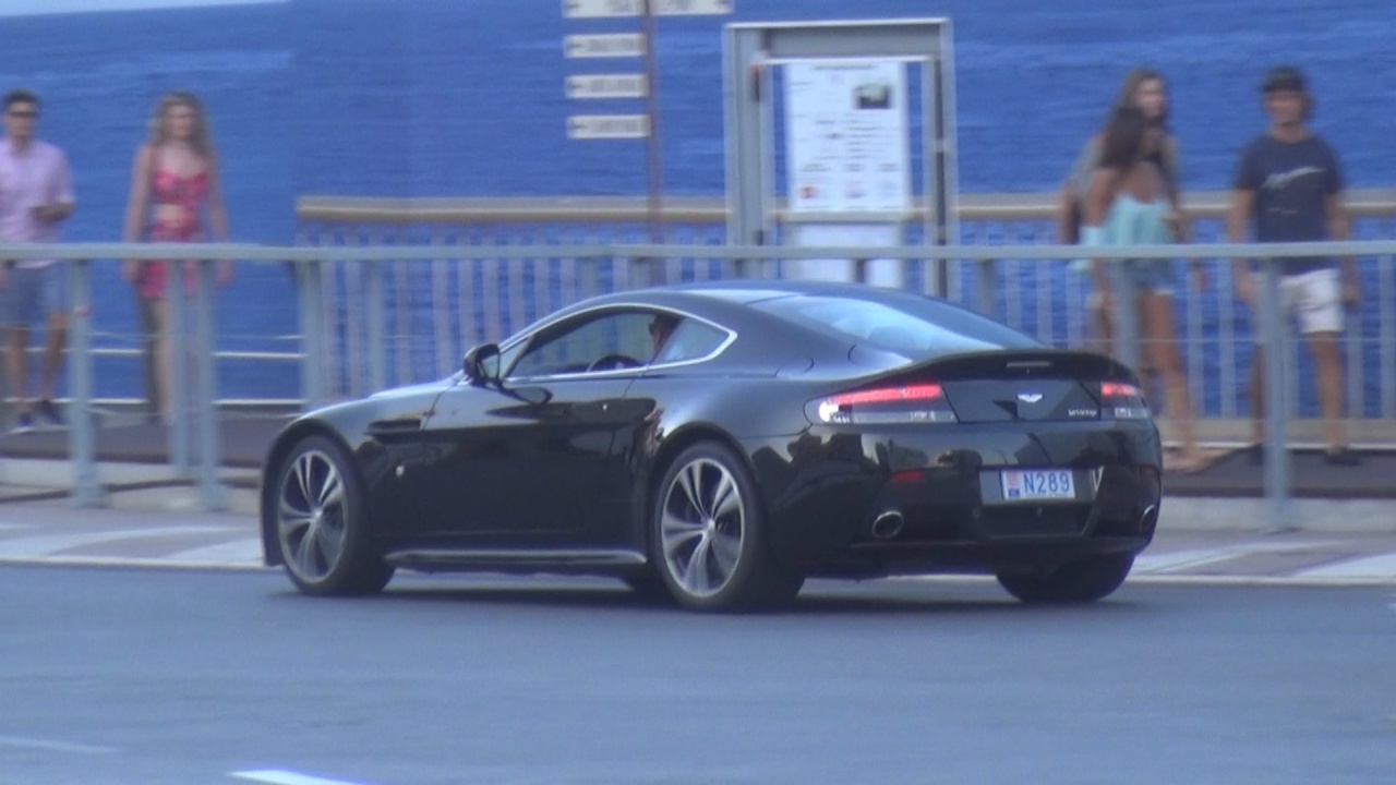 Aston Martin Vantage V8 - N289 (MC)