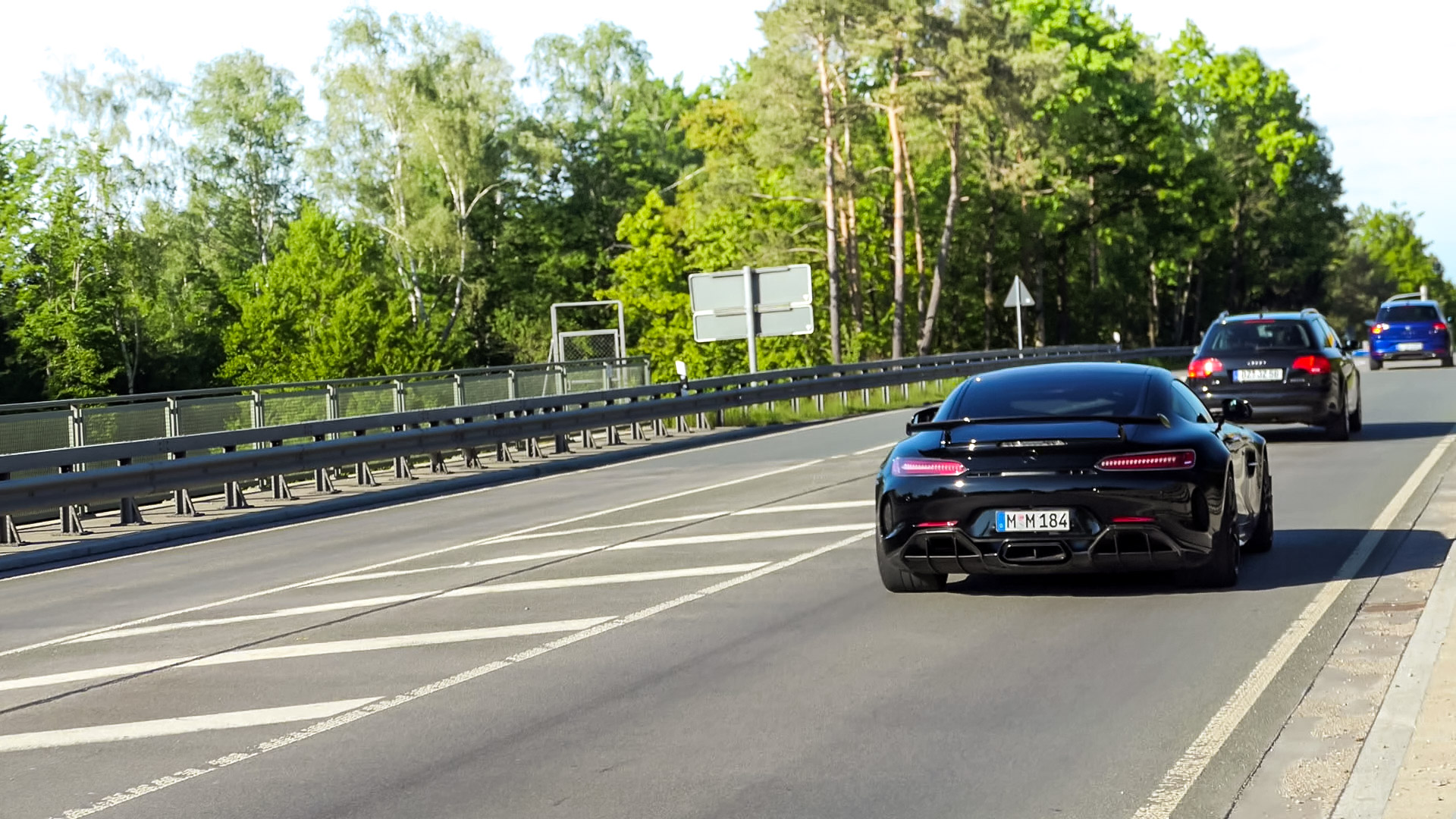 AMG GTR - M-M184