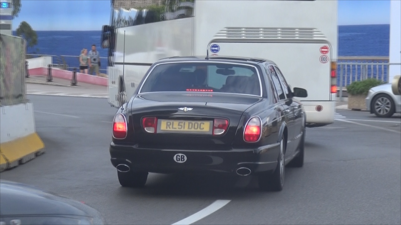 Bentley Arnage - RL51DOC (GB)