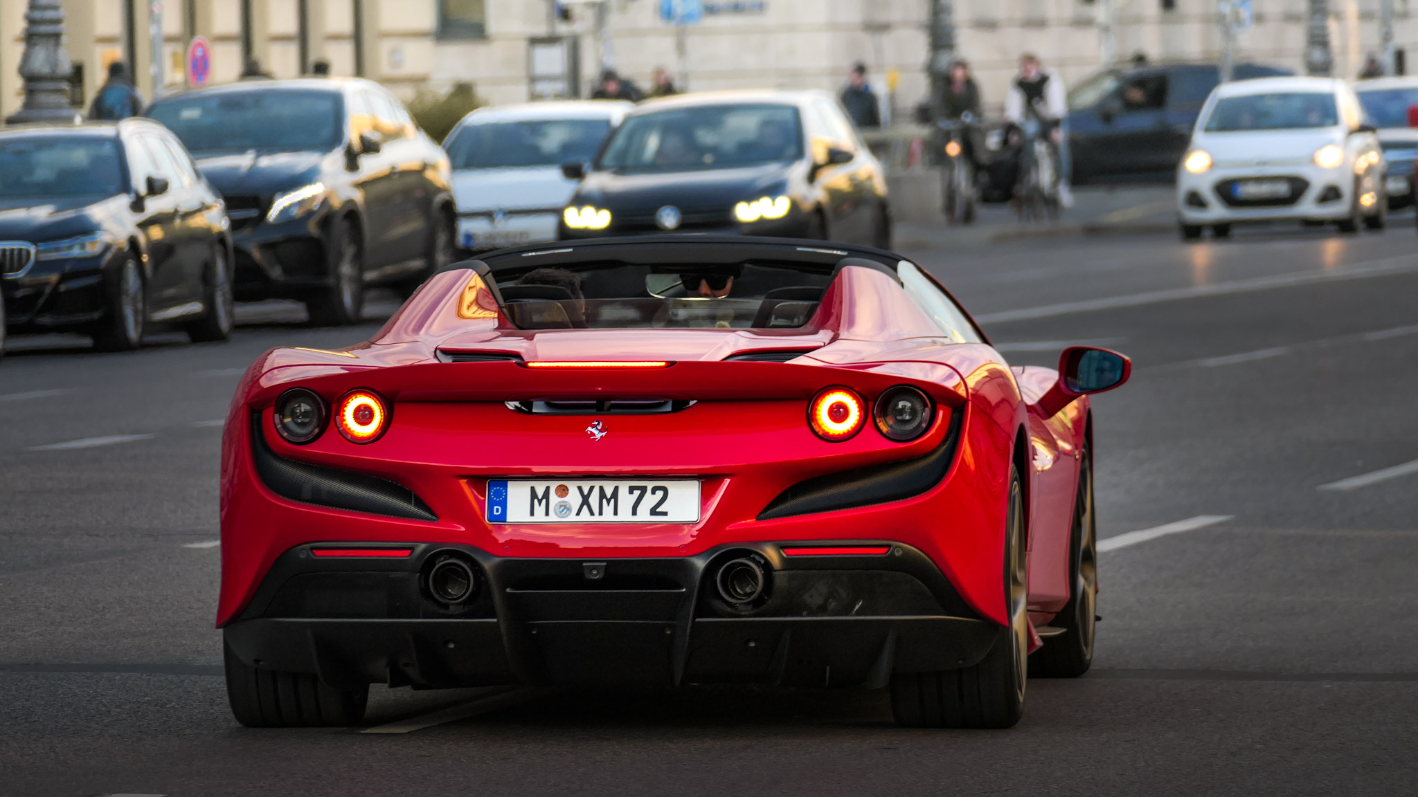 Ferrari F8 Spider - M-XM72