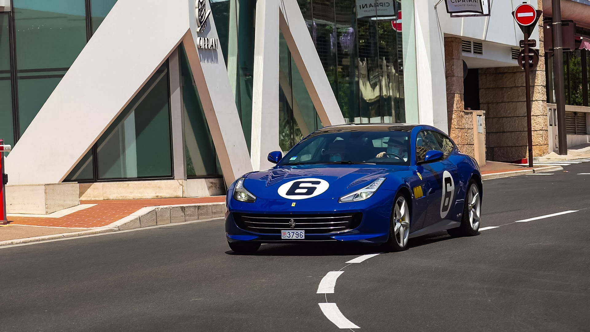 Ferrari GTC4 Lusso - 3796 (MC)
