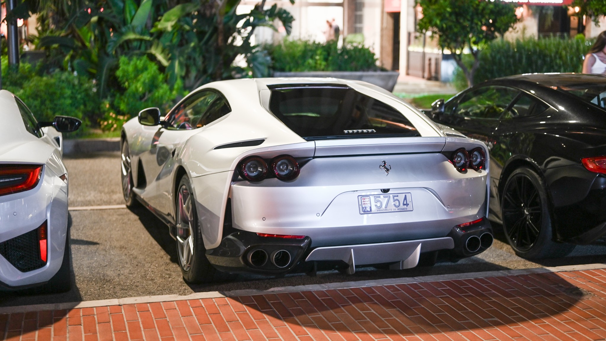 Ferrari 812 Superfast - 5754