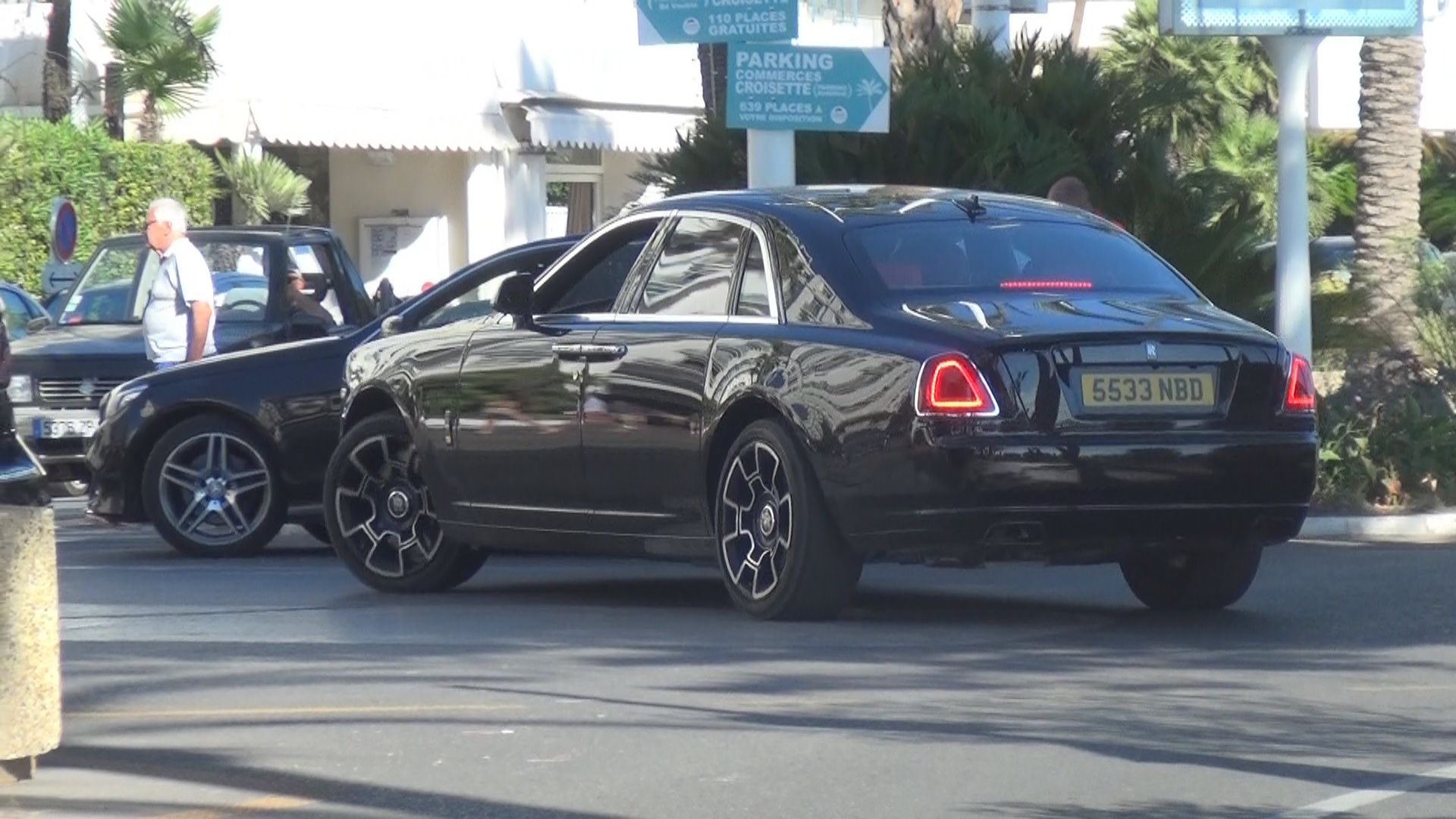 Rolls Royce Ghost - 5533NBD (GB)