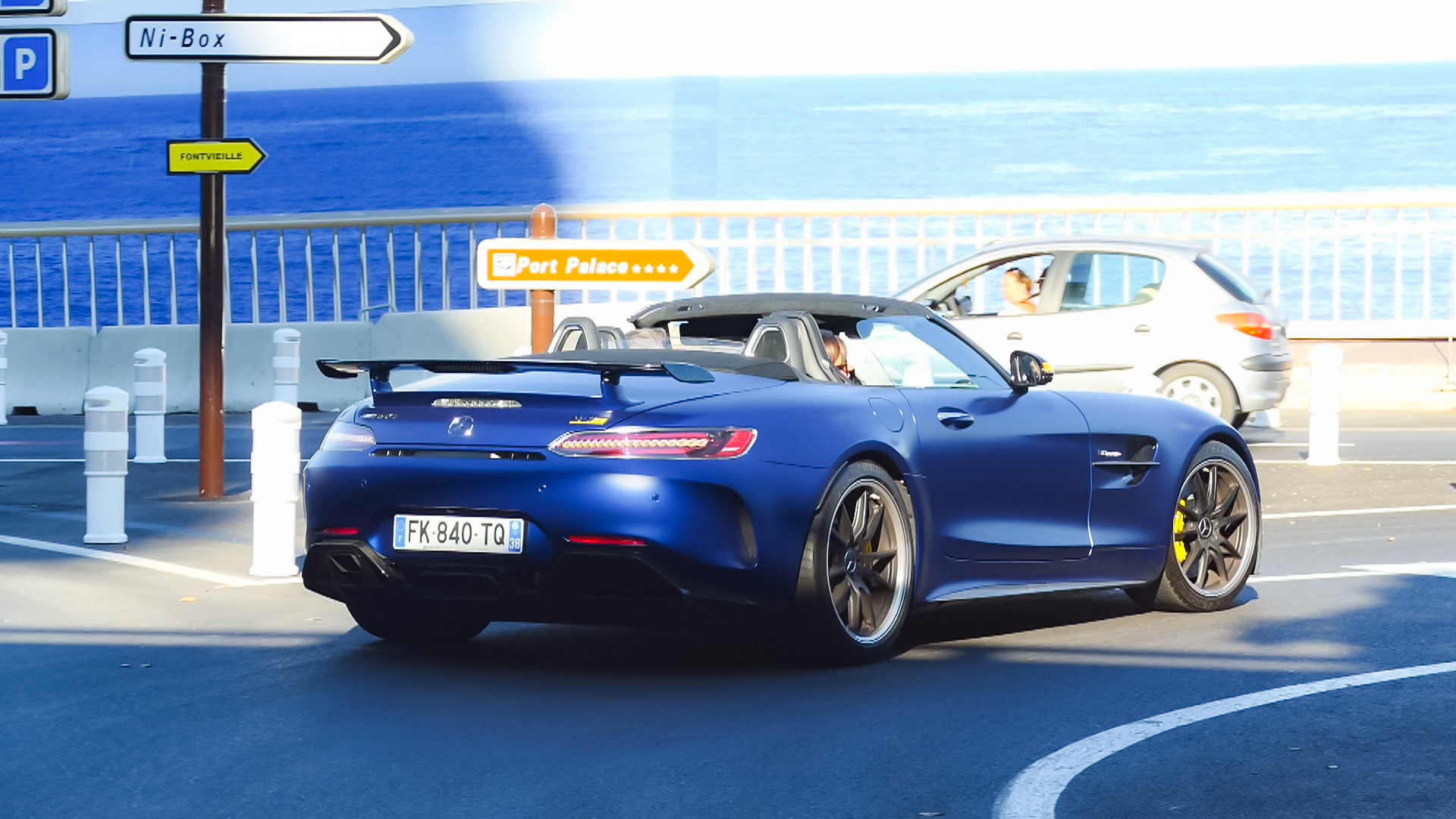 AMG GTR Roadster - FK840TQ-38 (FRA)