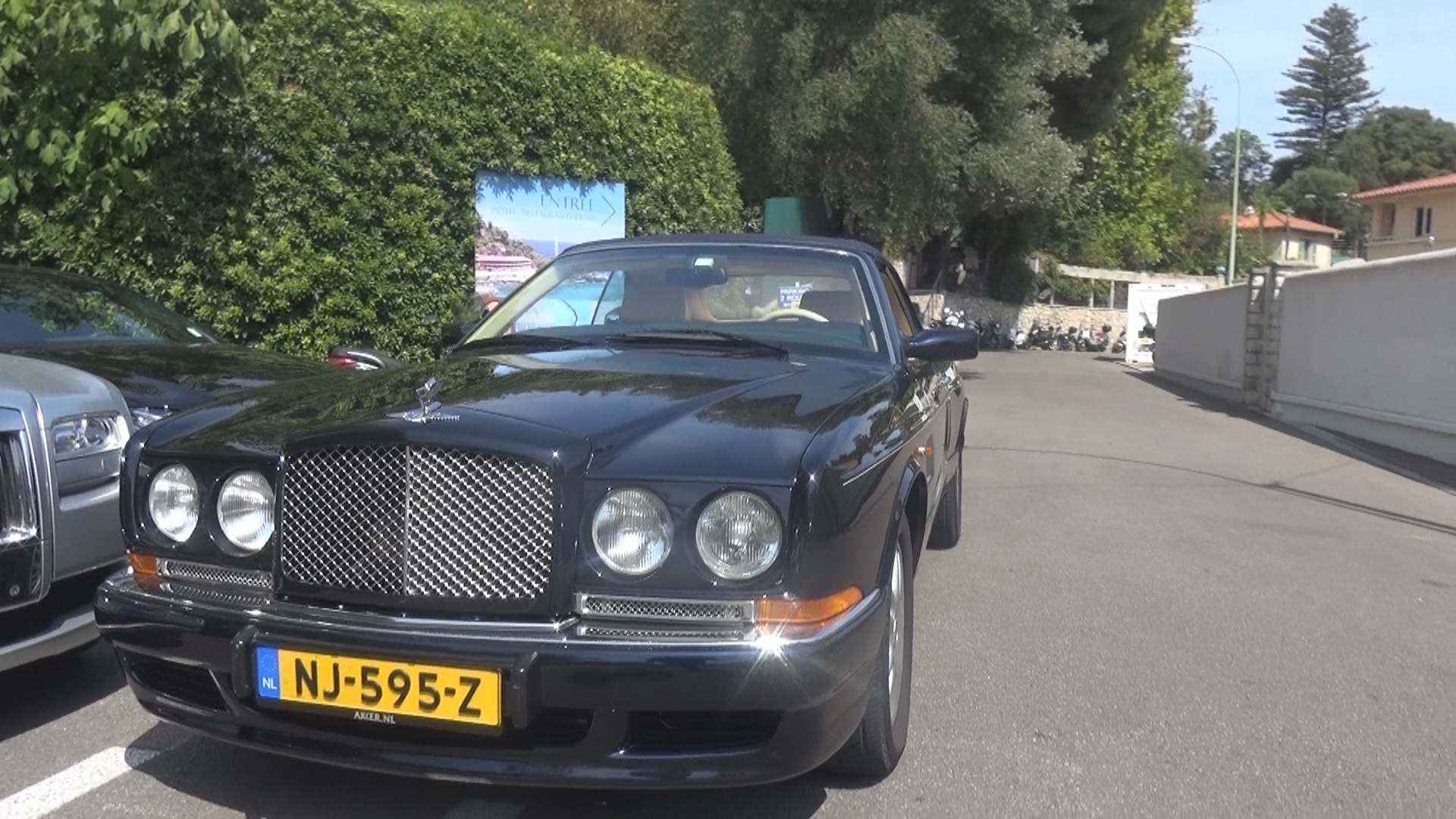 Bentley Azure - NJ595Z (NL)