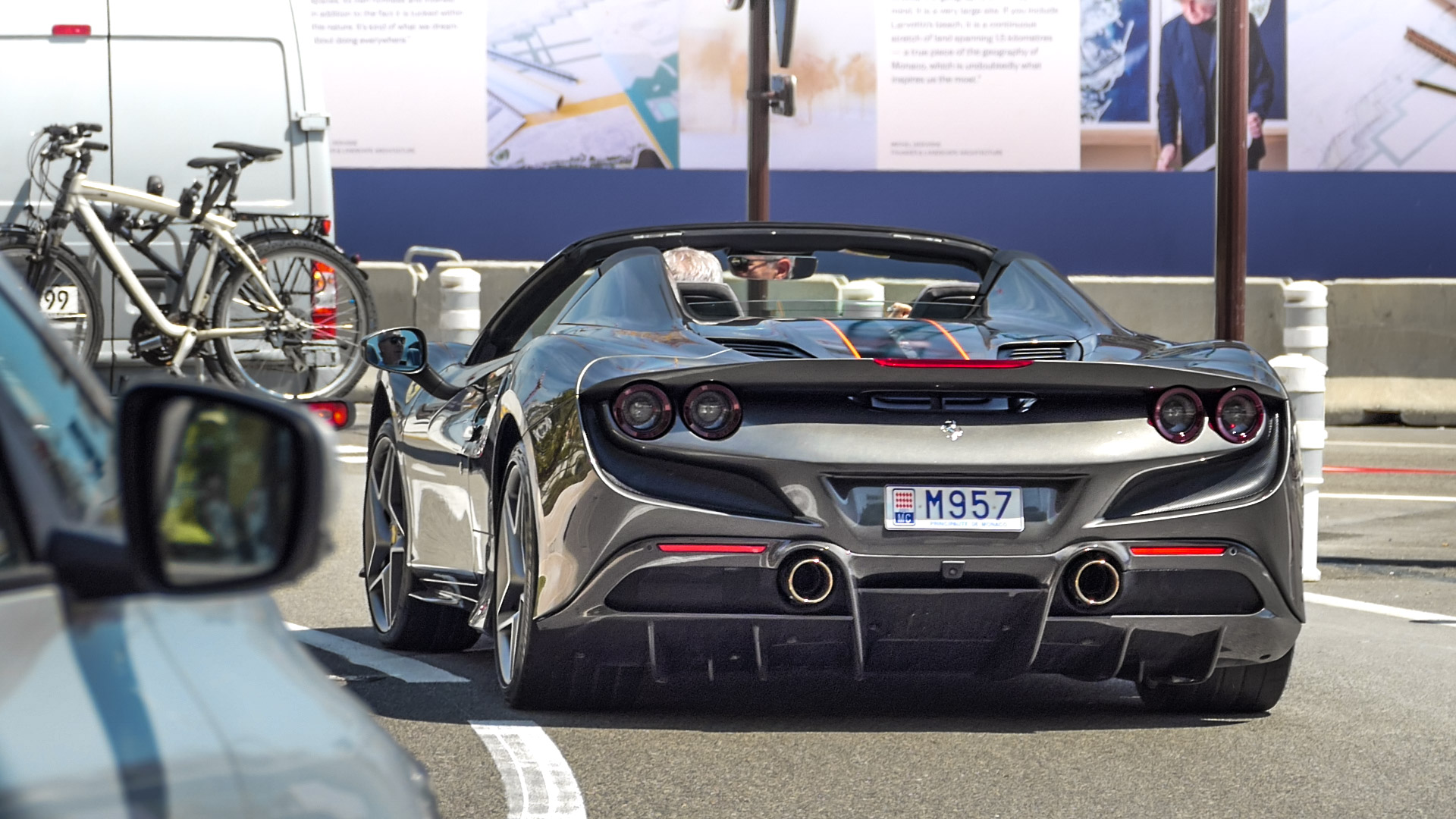 Ferrari F8 Spider - M957 (MC)