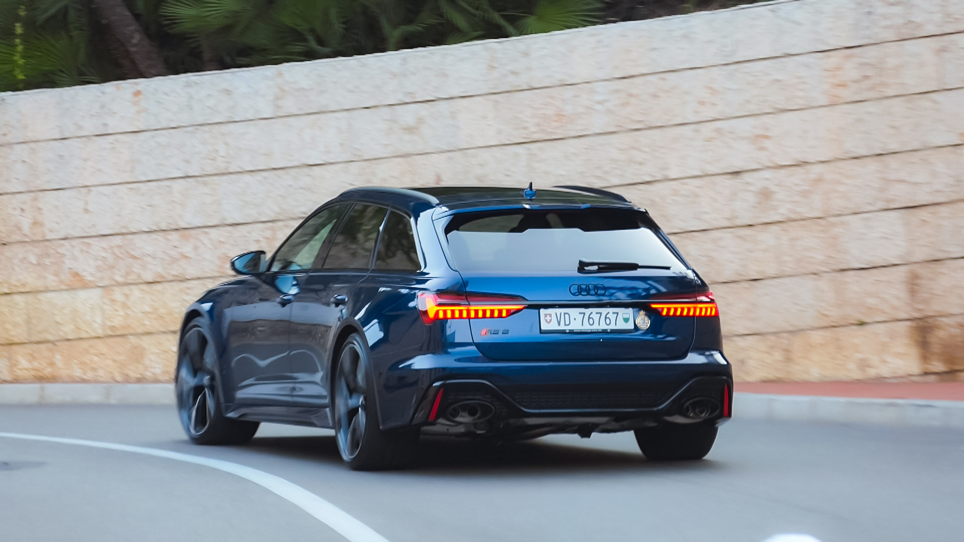 Audi RS6 - VD76767 (CH)