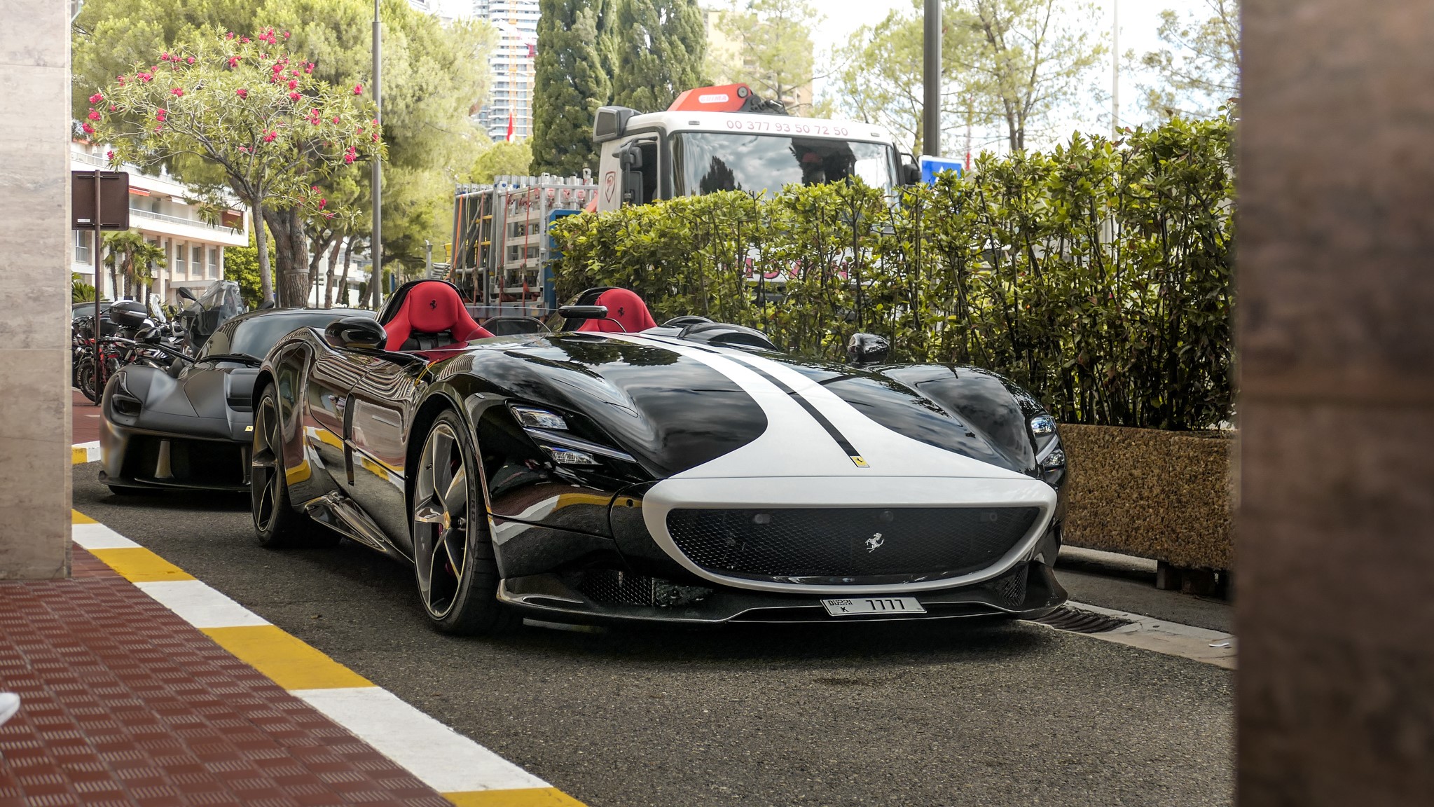 Ferrari Monza SP2 - K7777 (Dubai)