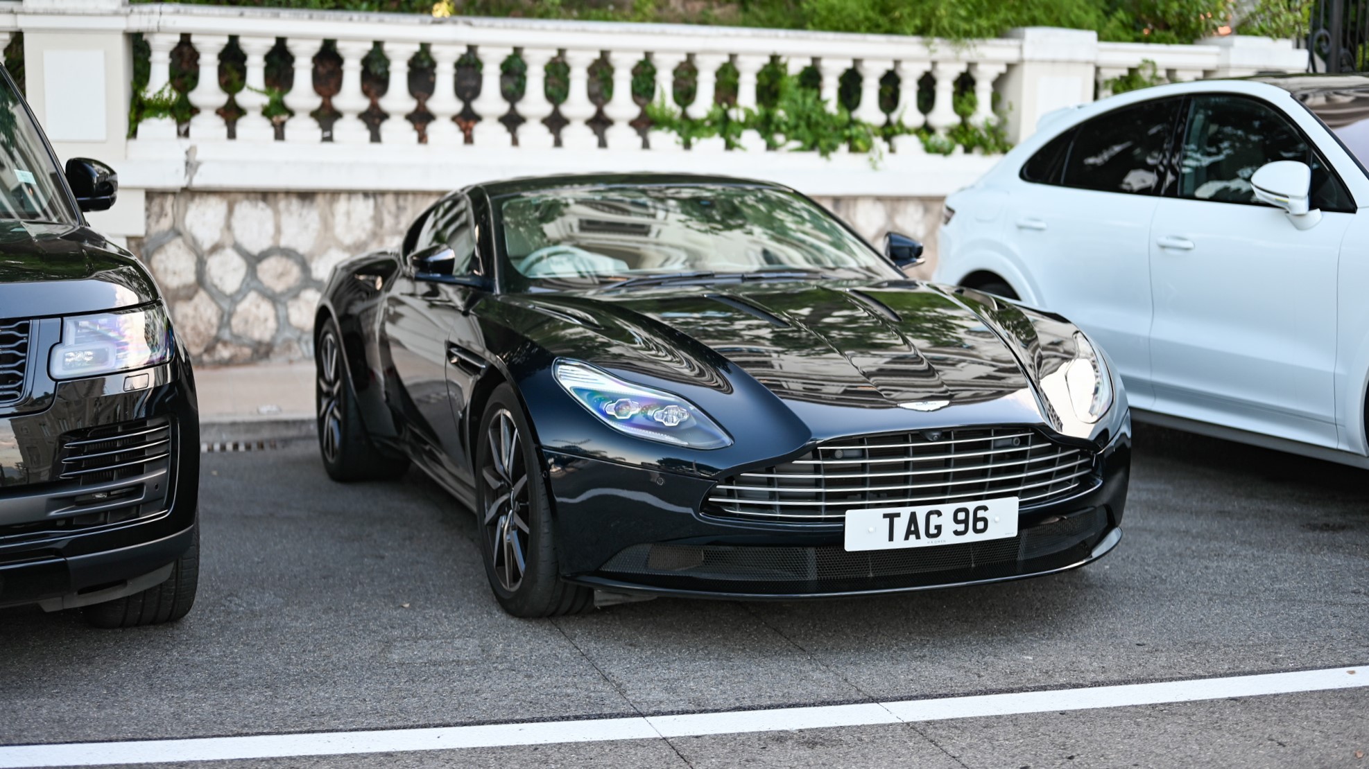 Aston Martin DB11 - TAG96 (GB)