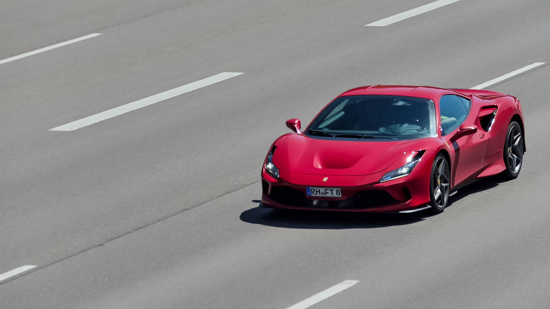 Ferrari F8 Tributo - RH-FT8