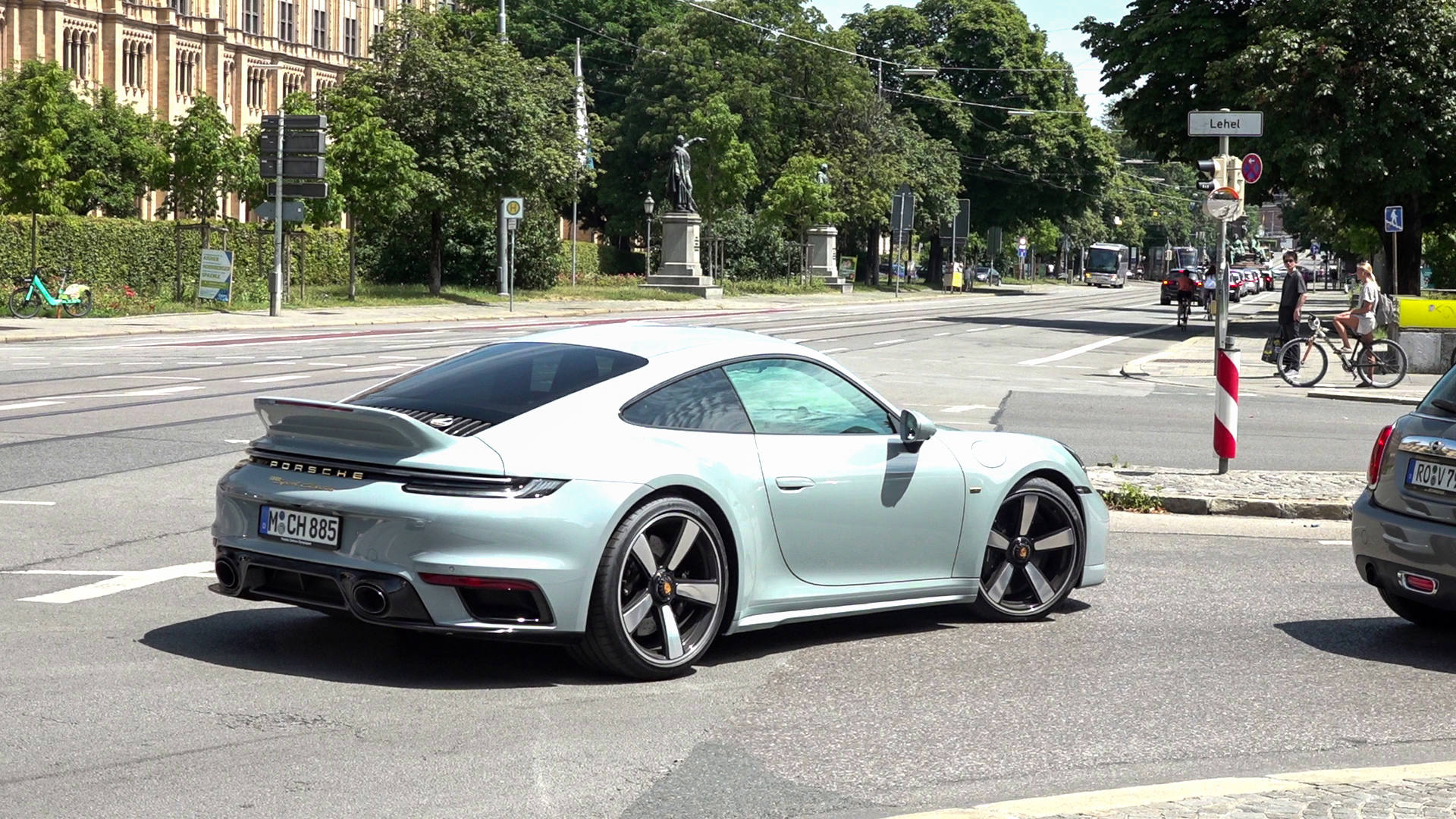 Porsche 992 Sport Classic - M-CH885